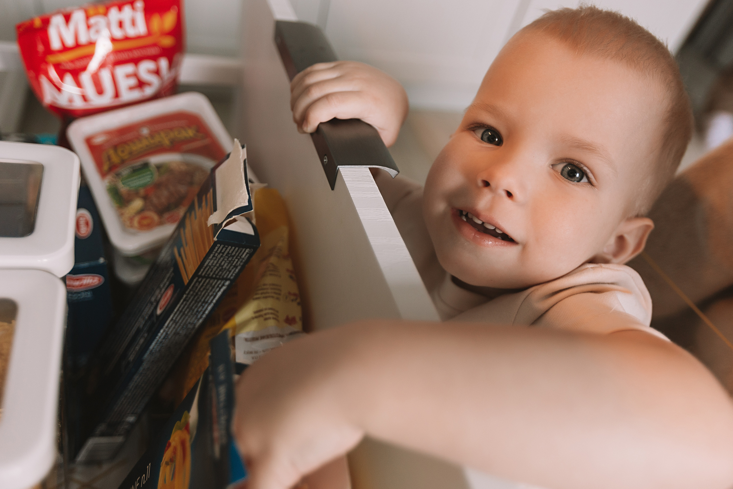 Очень активный Лев. Семейный фотограф Тюмень, фотограф на роды Салмина Мария