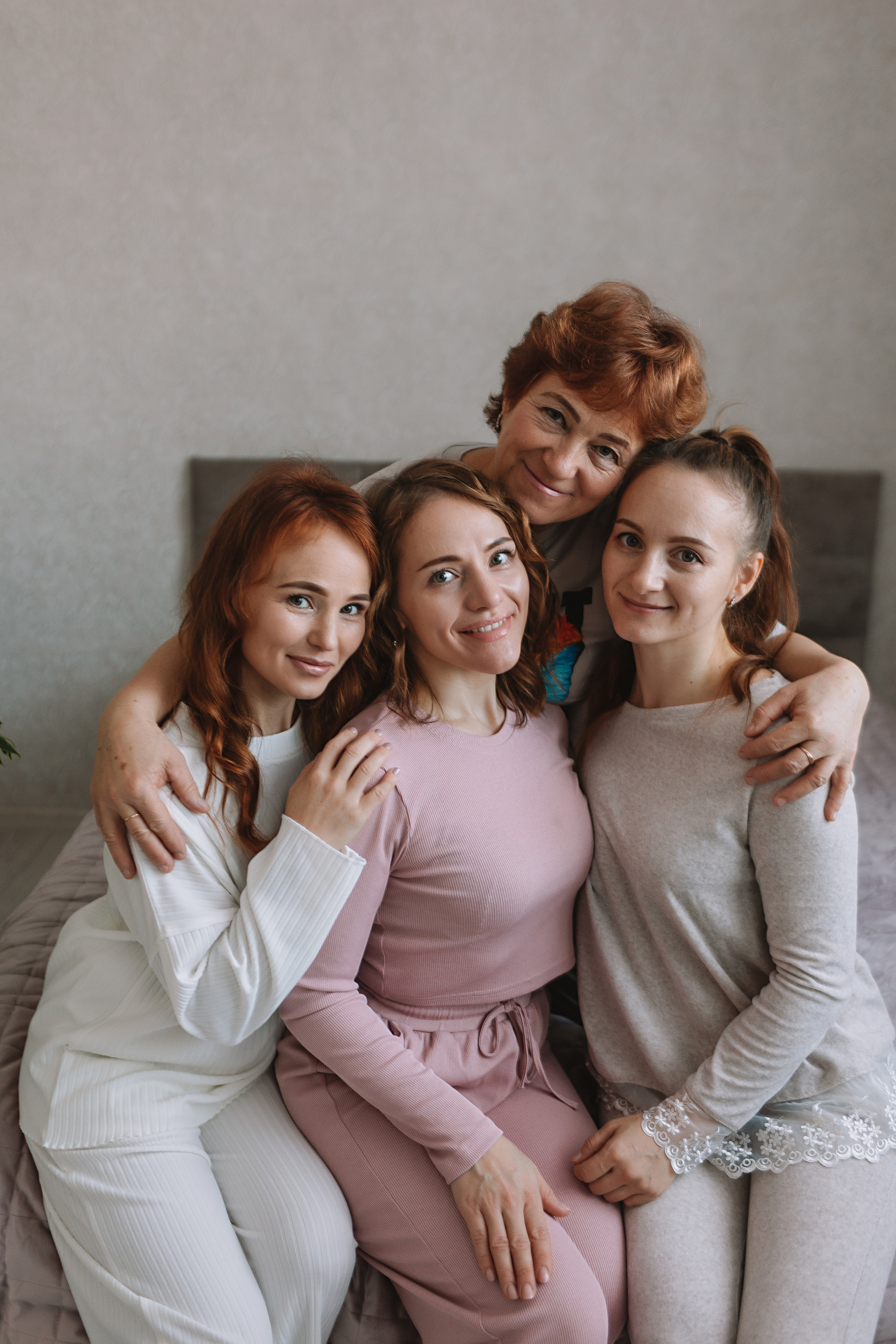 Большая семья (17 человек в частном доме, 2 часа). Семейный фотограф Тюмень, фотограф на роды Салмина Мария