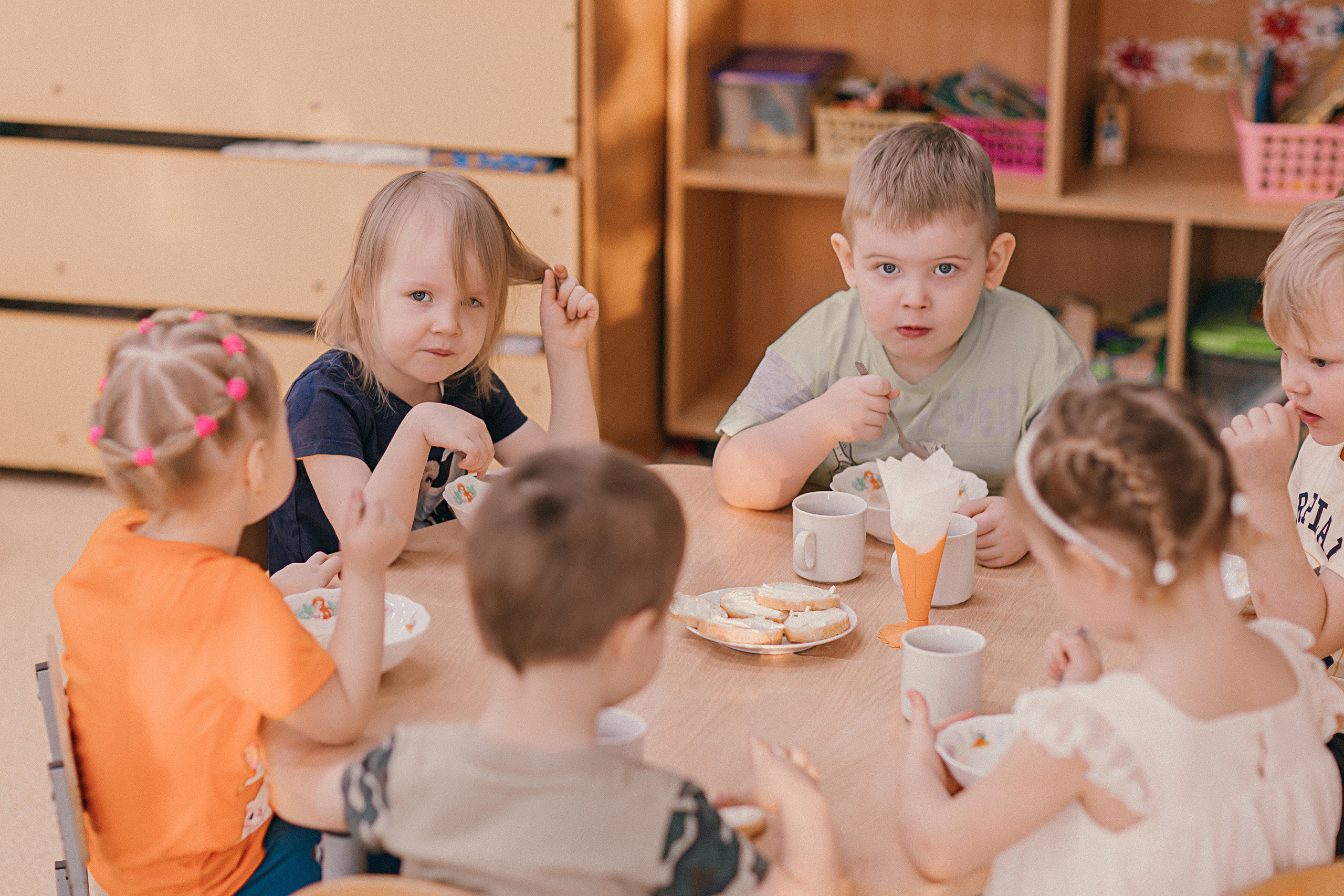 Утренник садик. Семейный фотограф Тюмень, фотограф на роды Салмина Мария