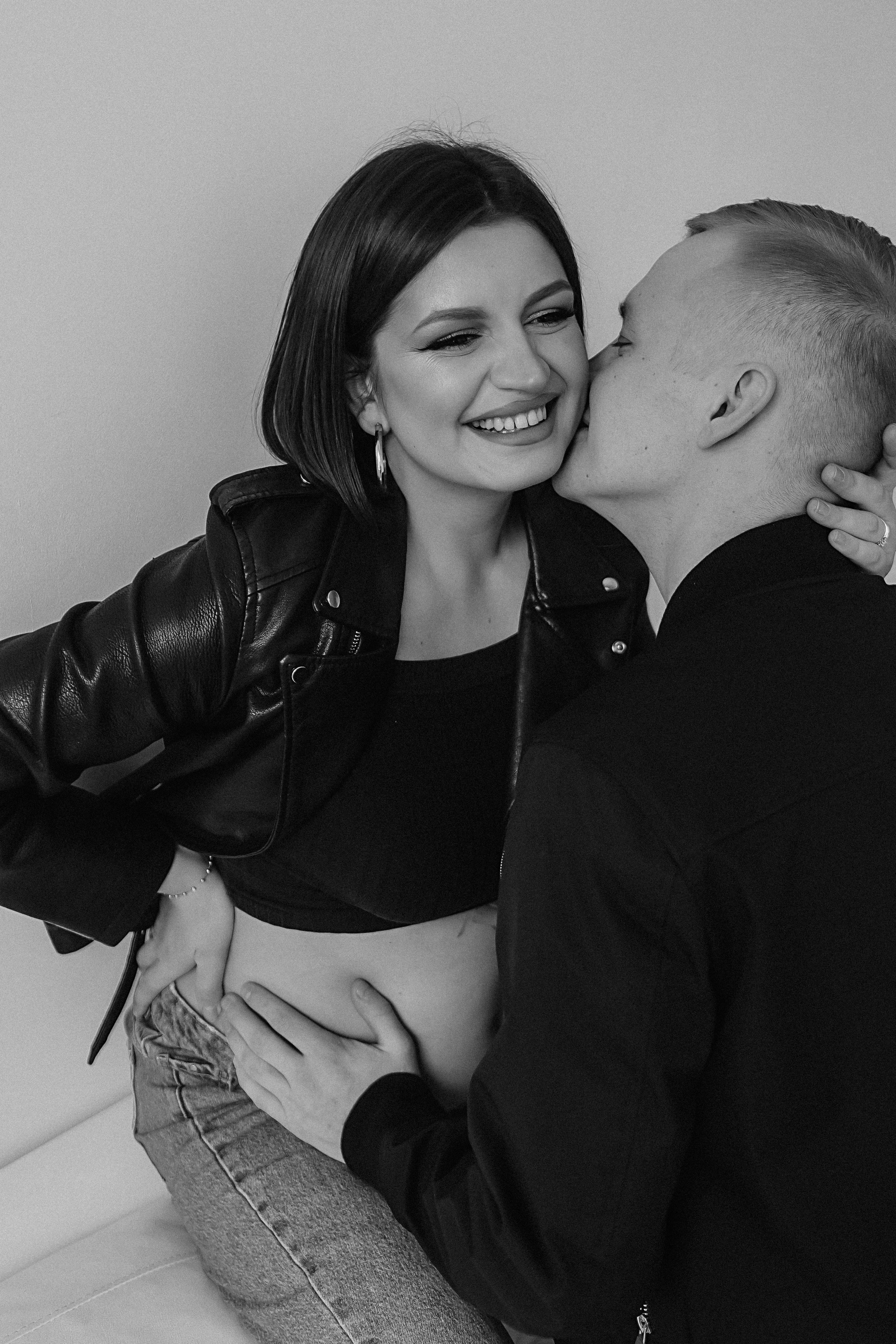 Студия 216 (зал 215). Семейный фотограф Тюмень, фотограф на роды Салмина Мария