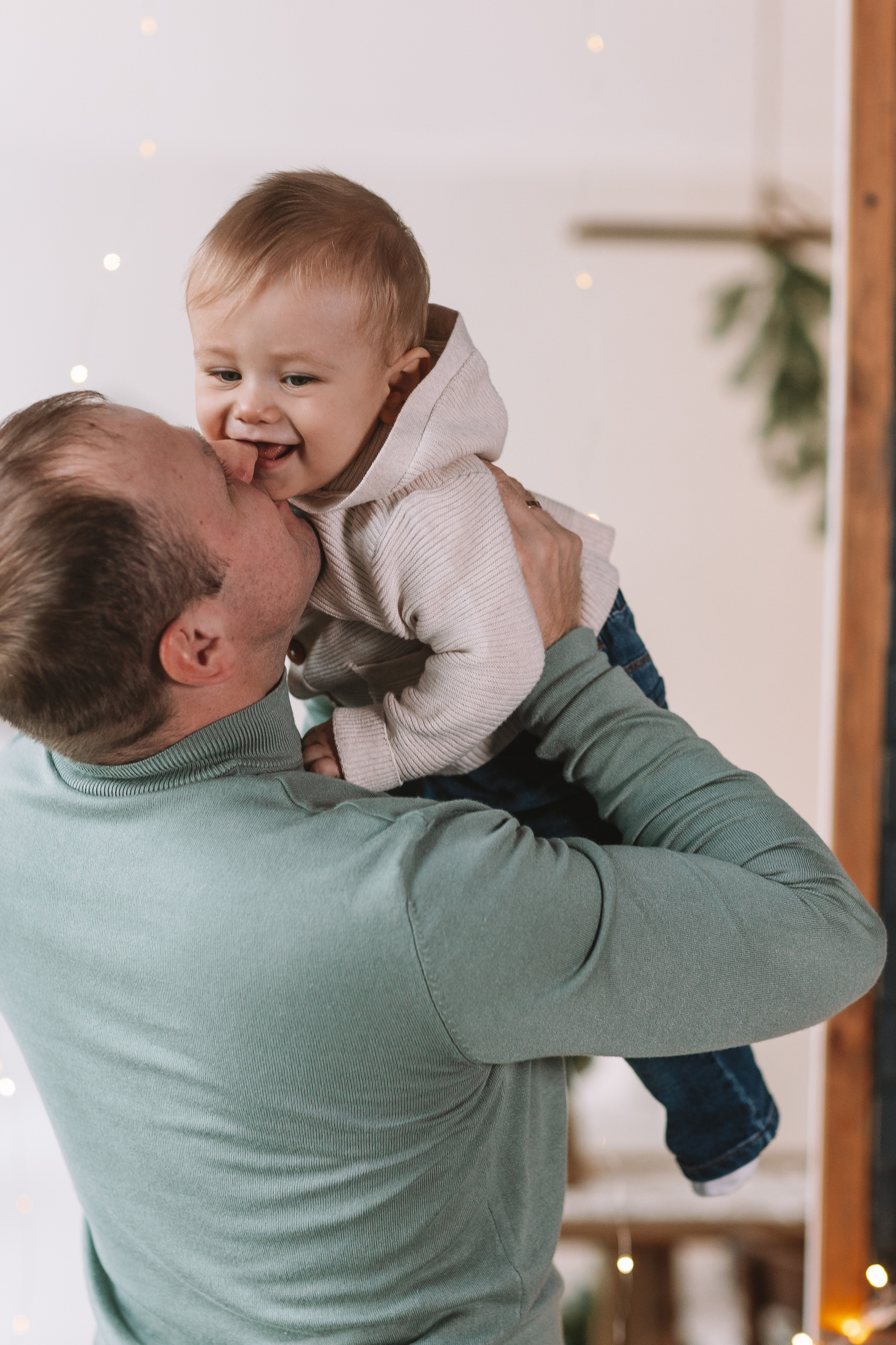 Студия Рояль (новогодняя). Семейный фотограф Тюмень, фотограф на роды Салмина Мария