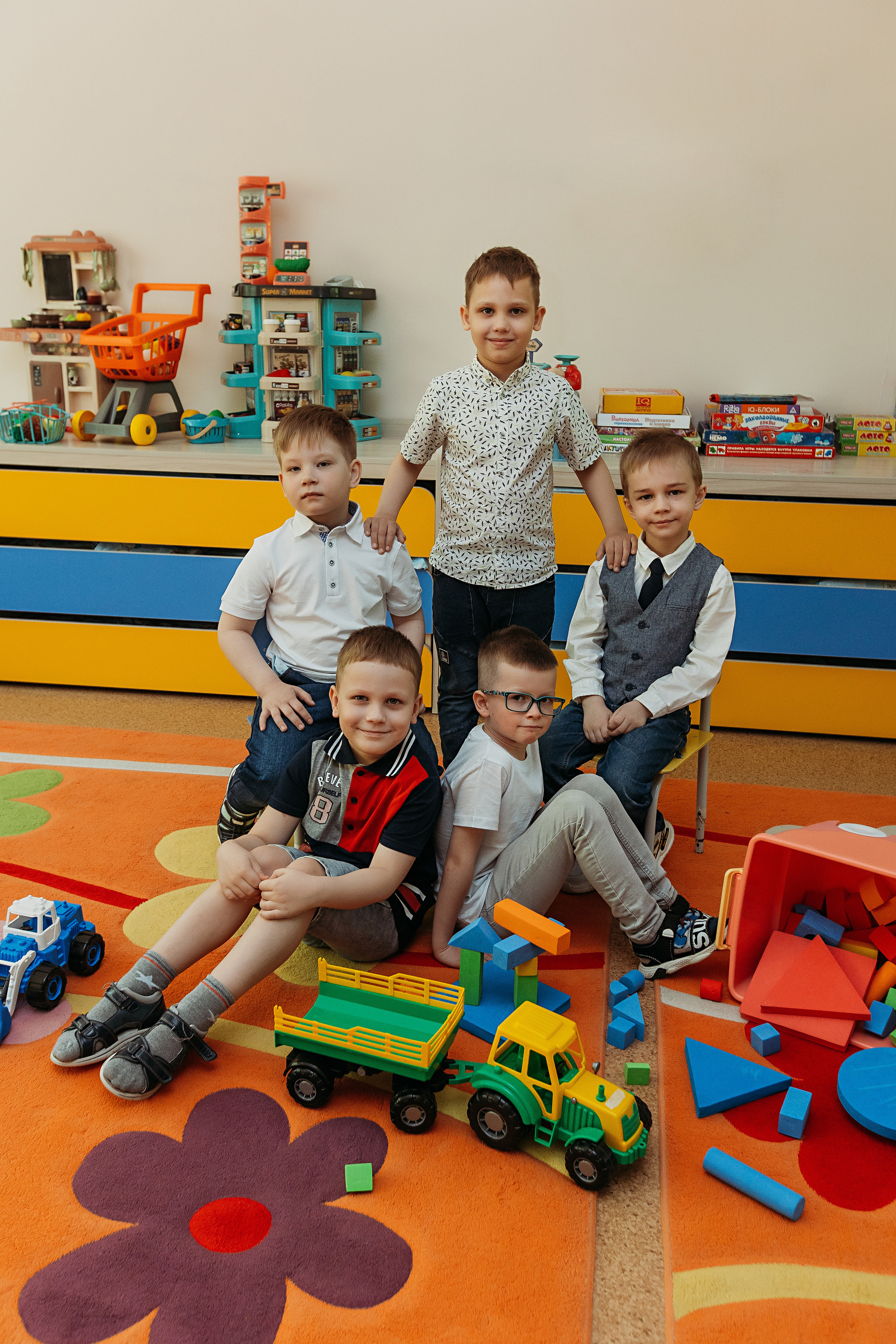 Портерты+общее+группы садик. Семейный фотограф Тюмень, фотограф на роды Салмина Мария