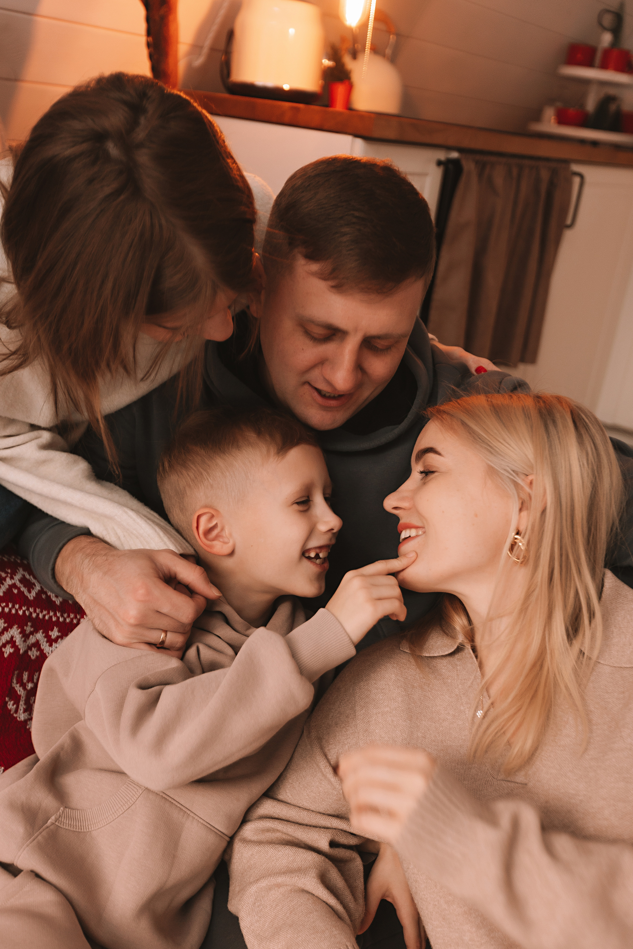 Сканди (зима). Семейный фотограф Тюмень, фотограф на роды Салмина Мария