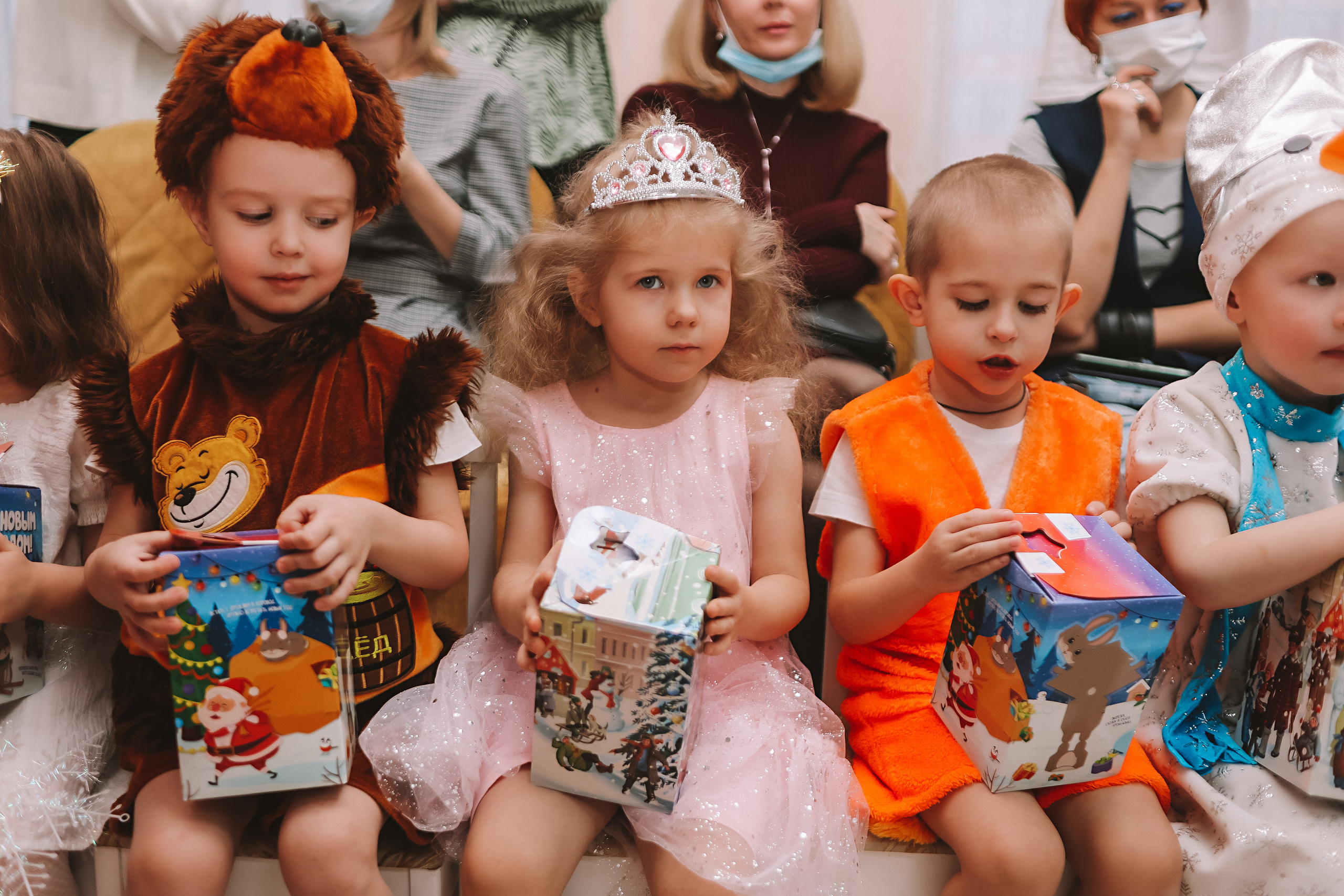 Репортаж новогоднего утренника. Семейный фотограф Тюмень, фотограф на роды Салмина Мария