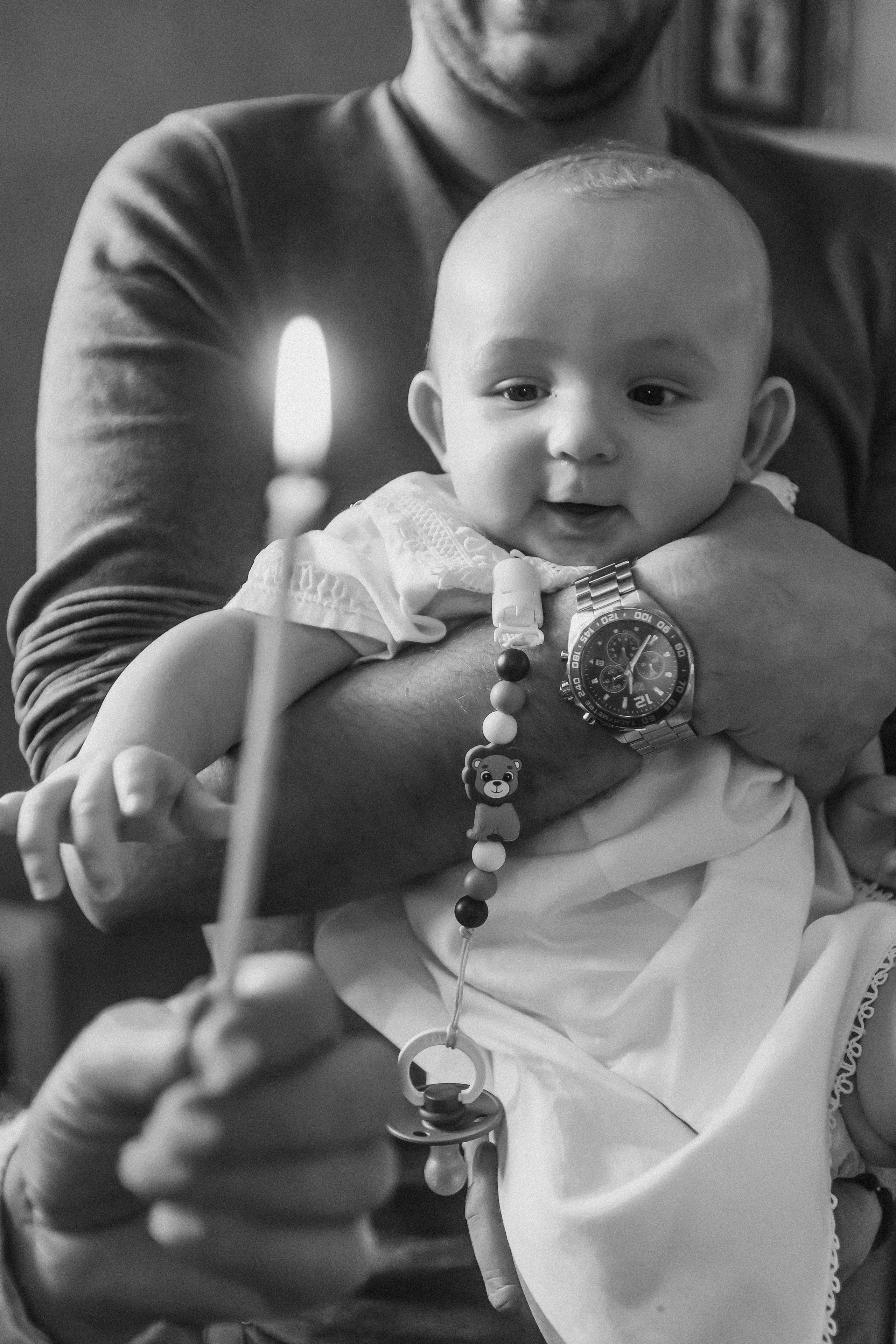 Крещение семакова. Семейный фотограф Тюмень, фотограф на роды Салмина Мария