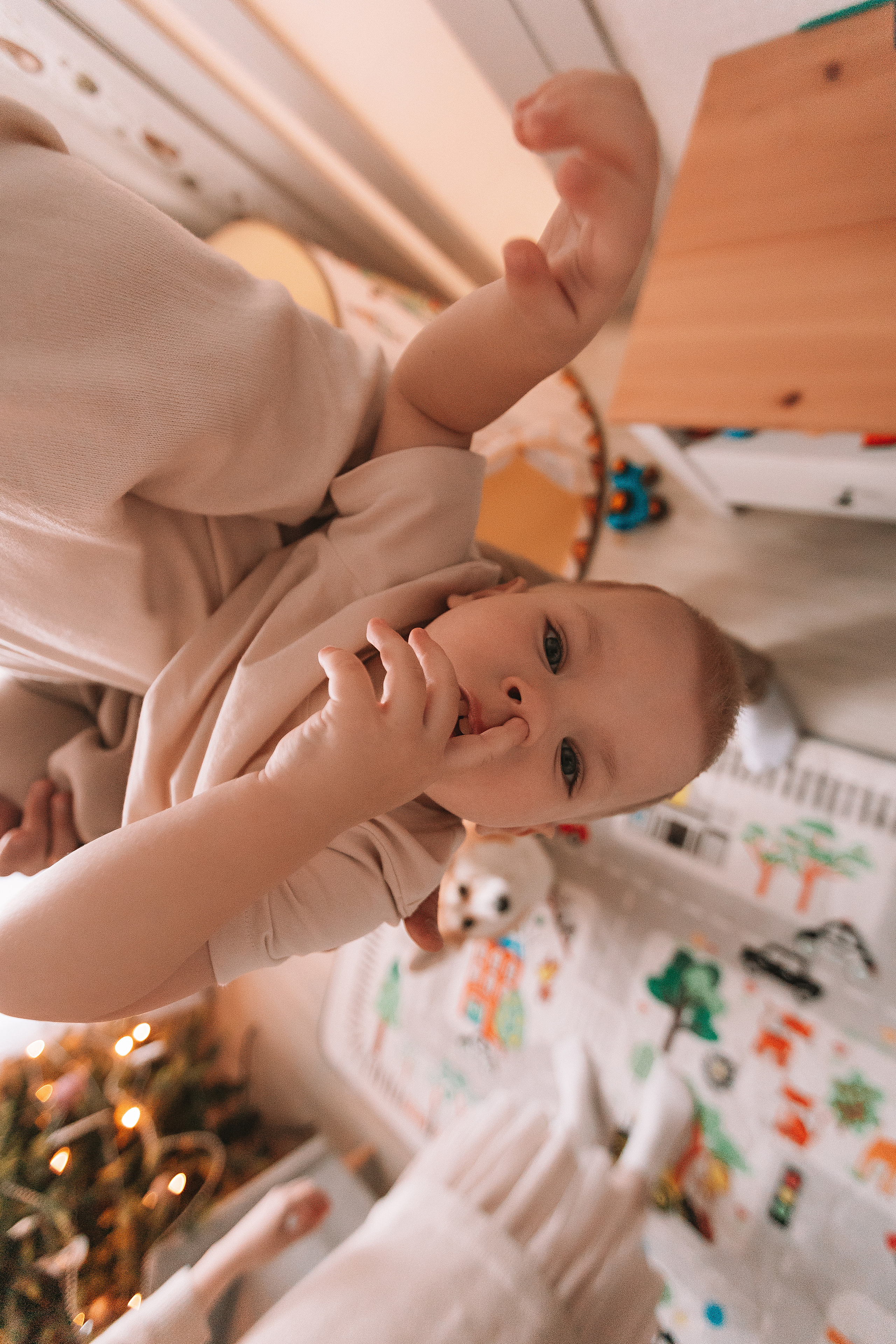 Очень активный Лев. Семейный фотограф Тюмень, фотограф на роды Салмина Мария