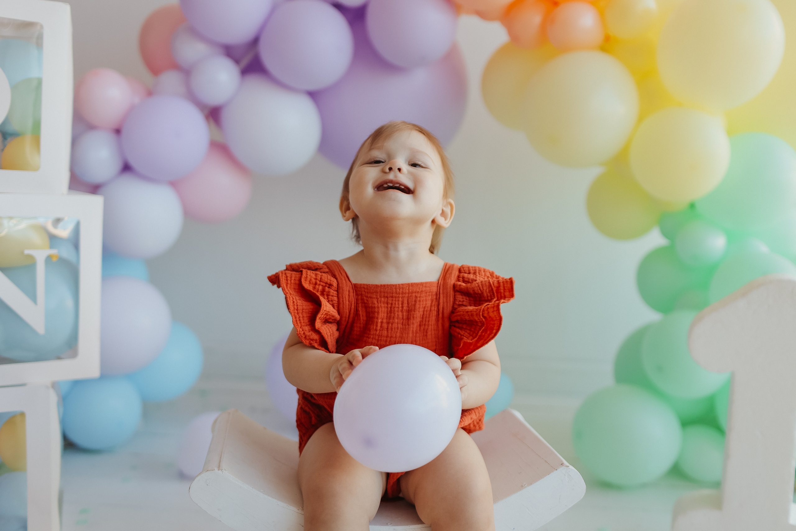 Годик в ВВ студио. Семейный фотограф Тюмень, фотограф на роды Салмина Мария