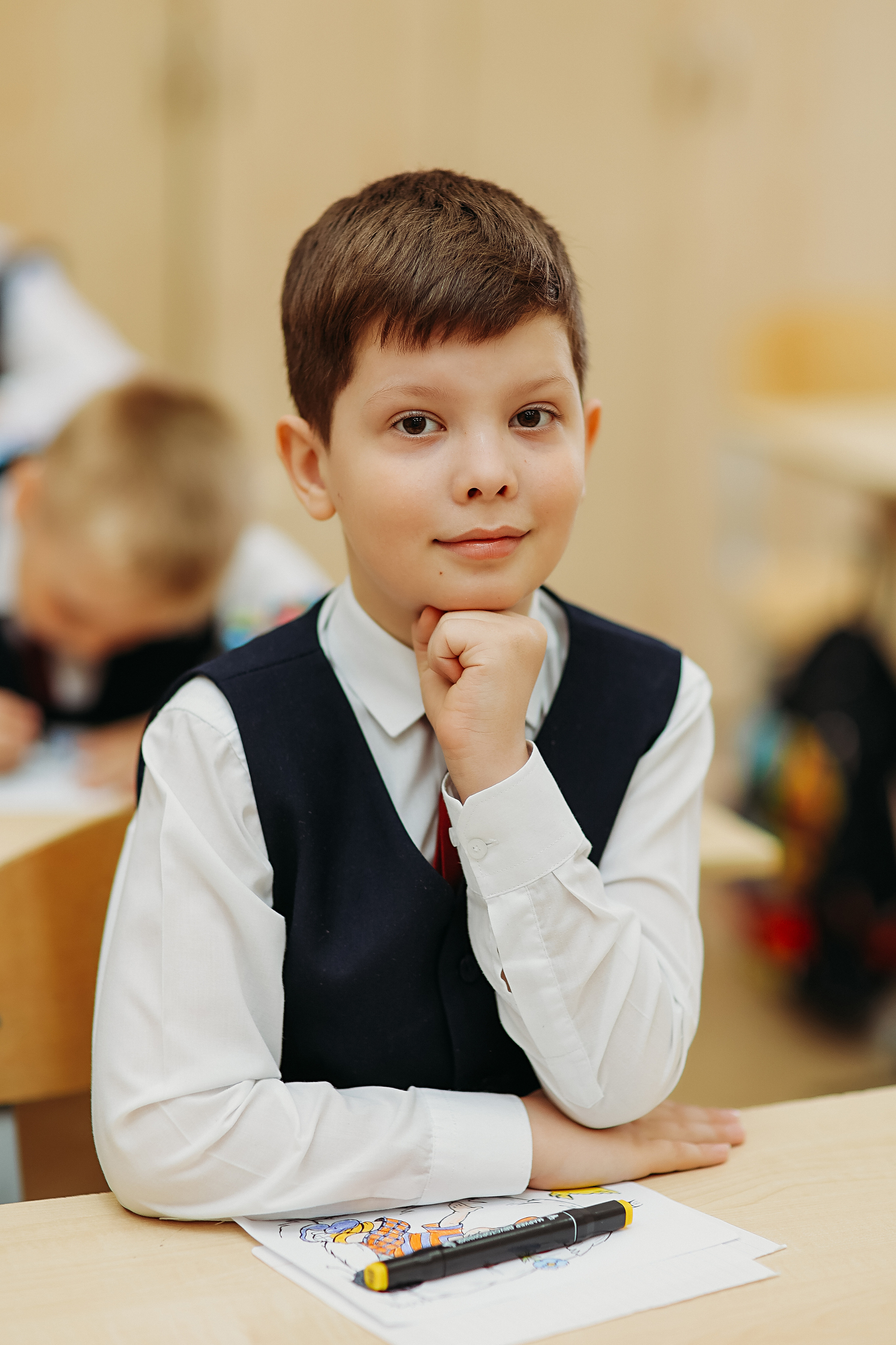 2 класс. Семейный фотограф Тюмень, фотограф на роды Салмина Мария