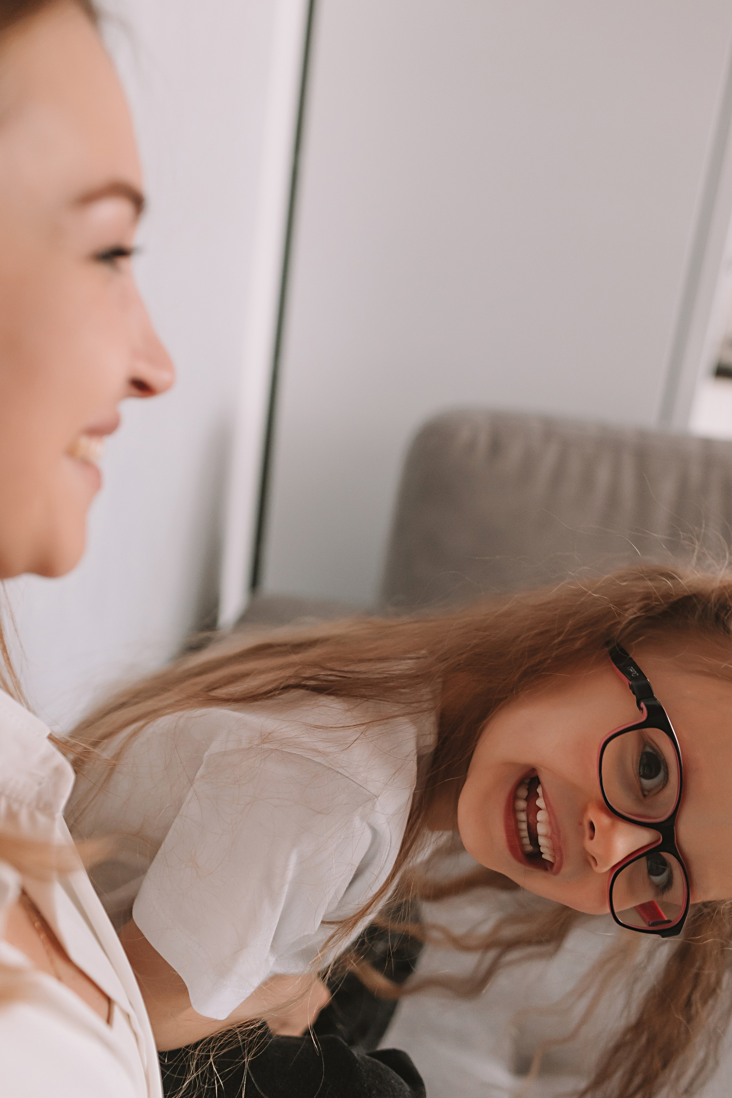 Мама дочка. Семейный фотограф Тюмень, фотограф на роды Салмина Мария