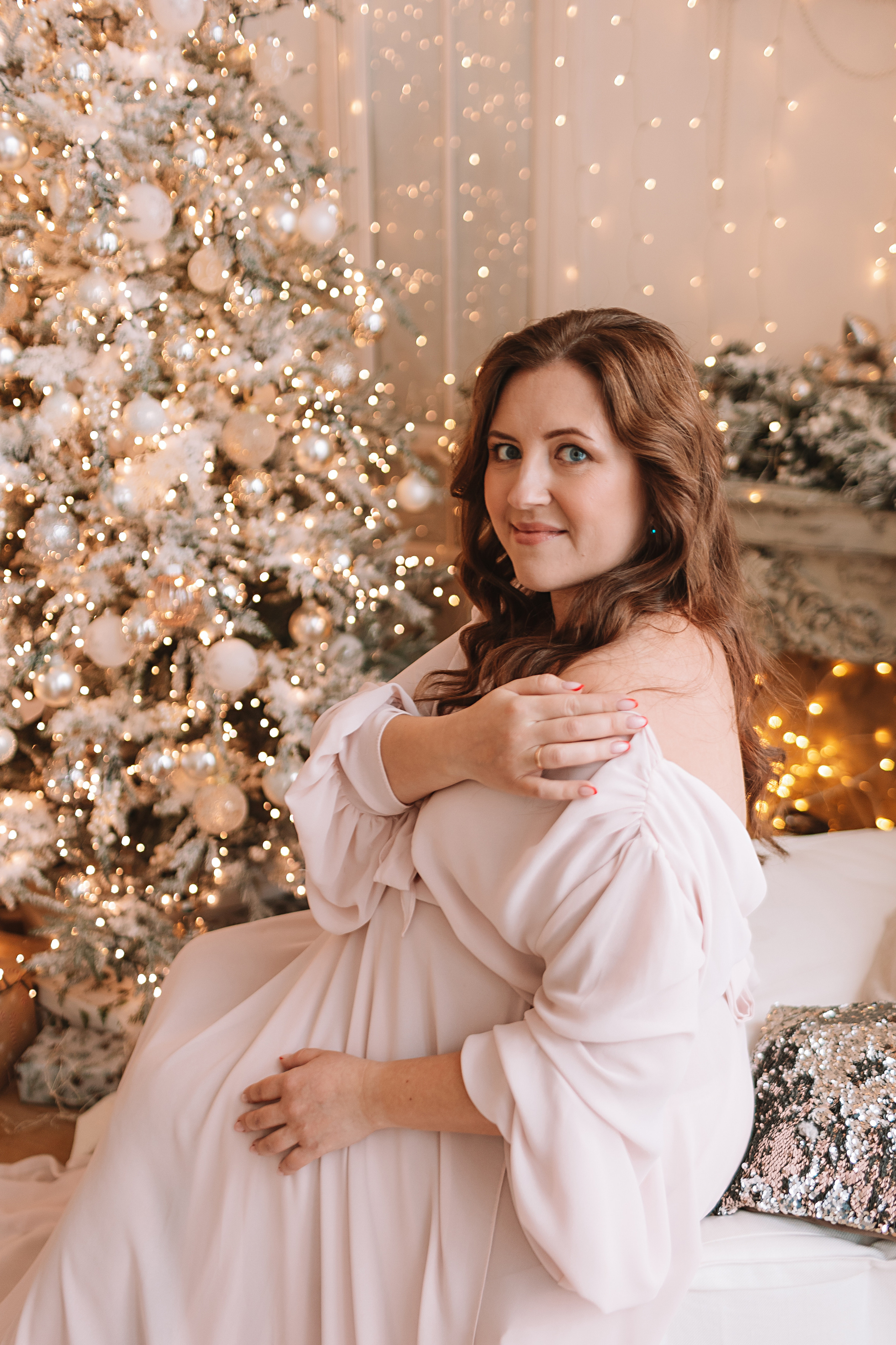 Студия Че (новогодняя). Семейный фотограф Тюмень, фотограф на роды Салмина Мария