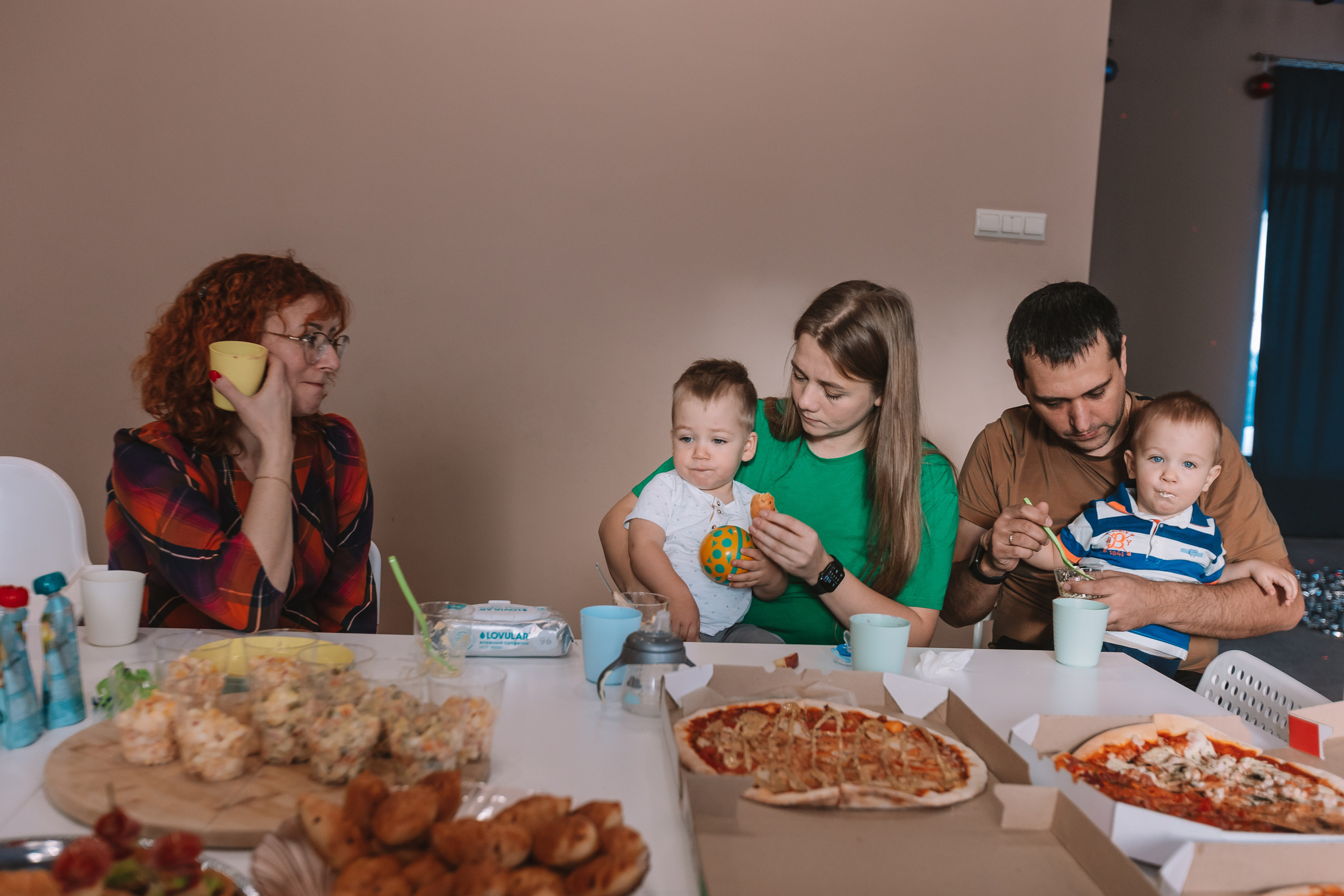 Первый годик в игровой. Семейный фотограф Тюмень, фотограф на роды Салмина Мария