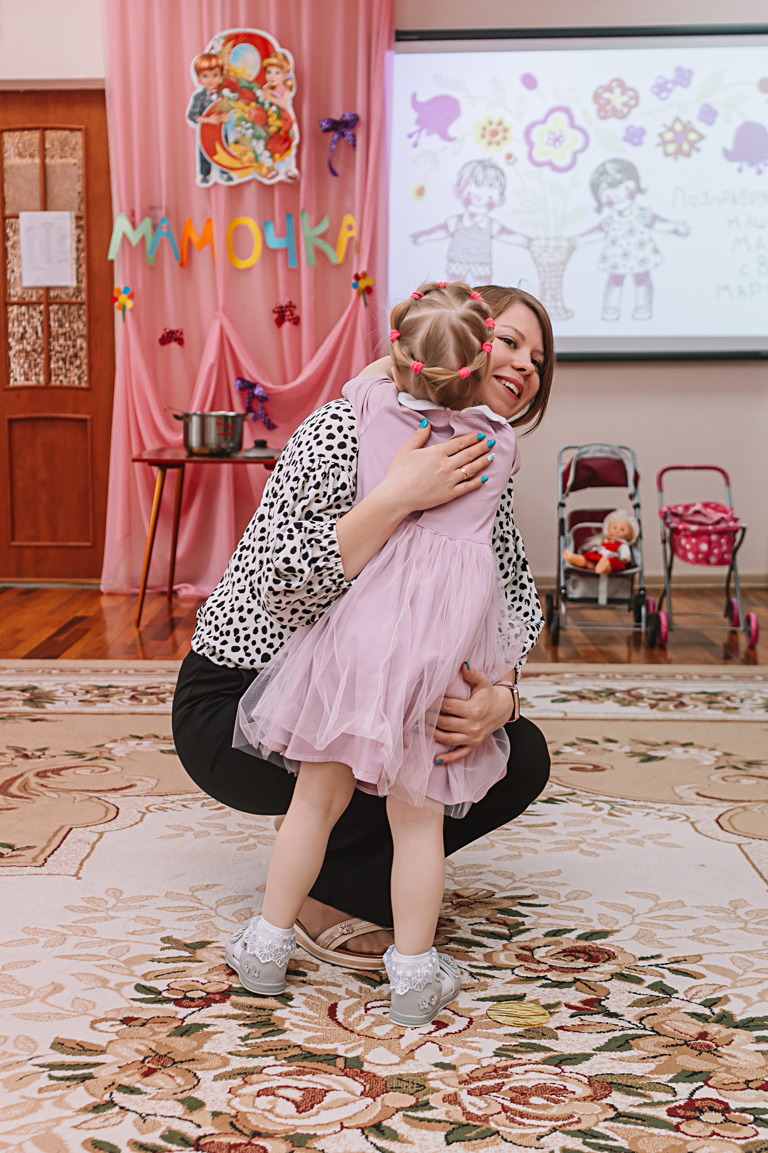 Утренник садик. Семейный фотограф Тюмень, фотограф на роды Салмина Мария