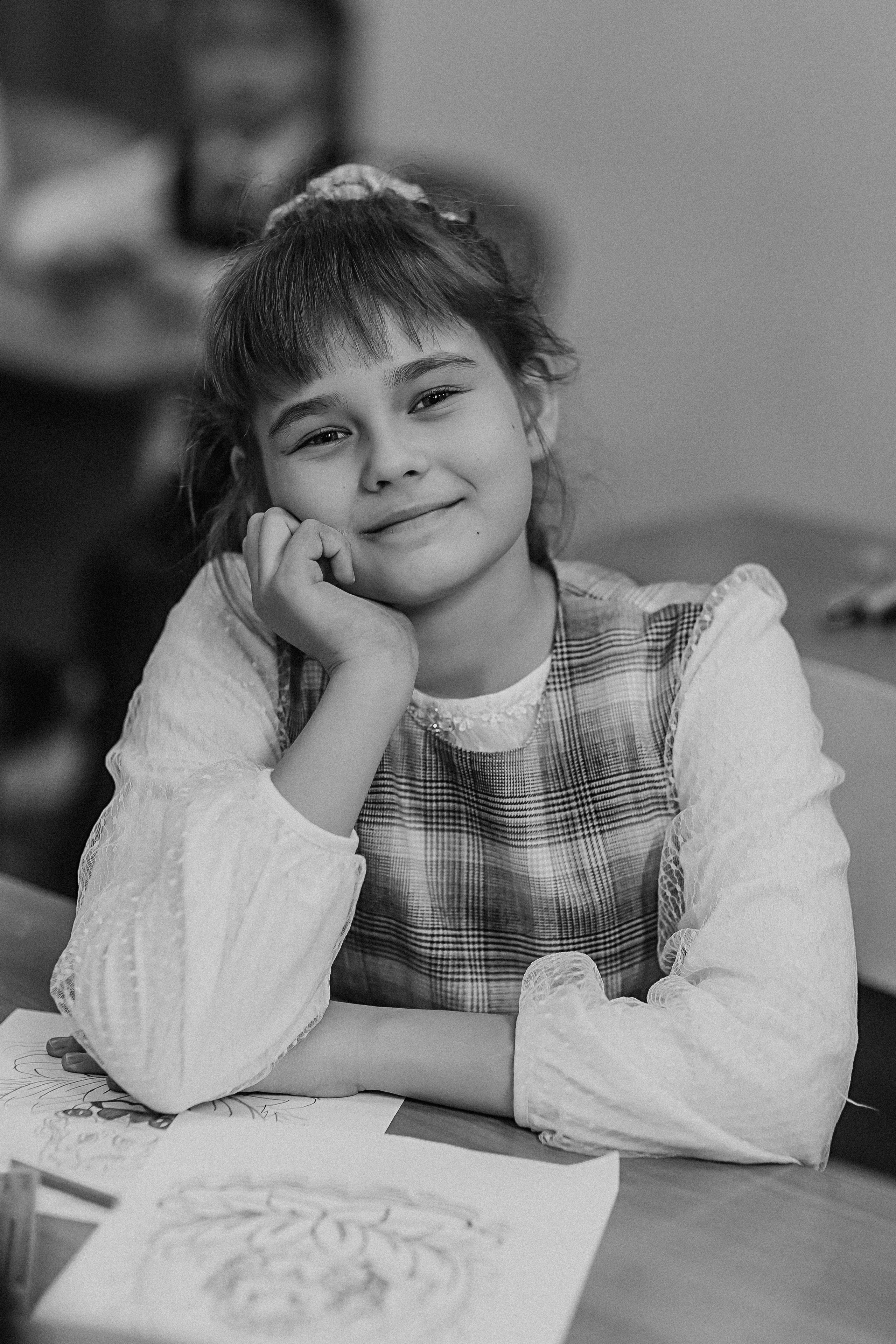 2 класс в школе. Семейный фотограф Тюмень, фотограф на роды Салмина Мария