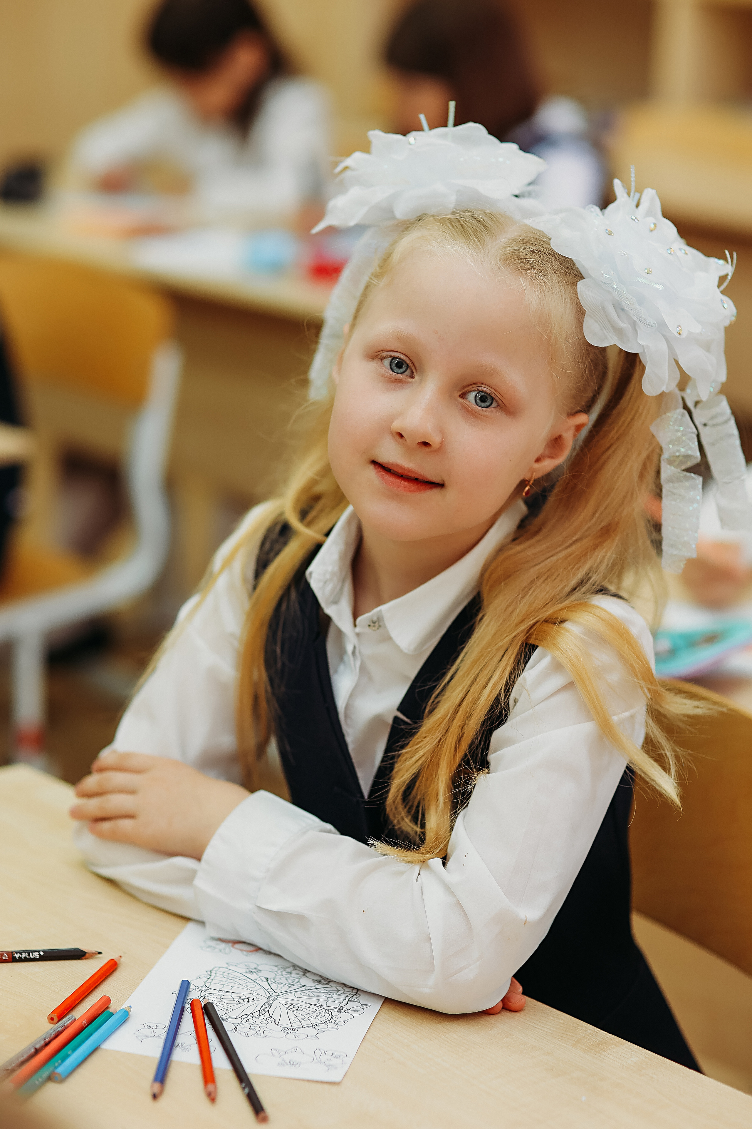 2 класс. Семейный фотограф Тюмень, фотограф на роды Салмина Мария