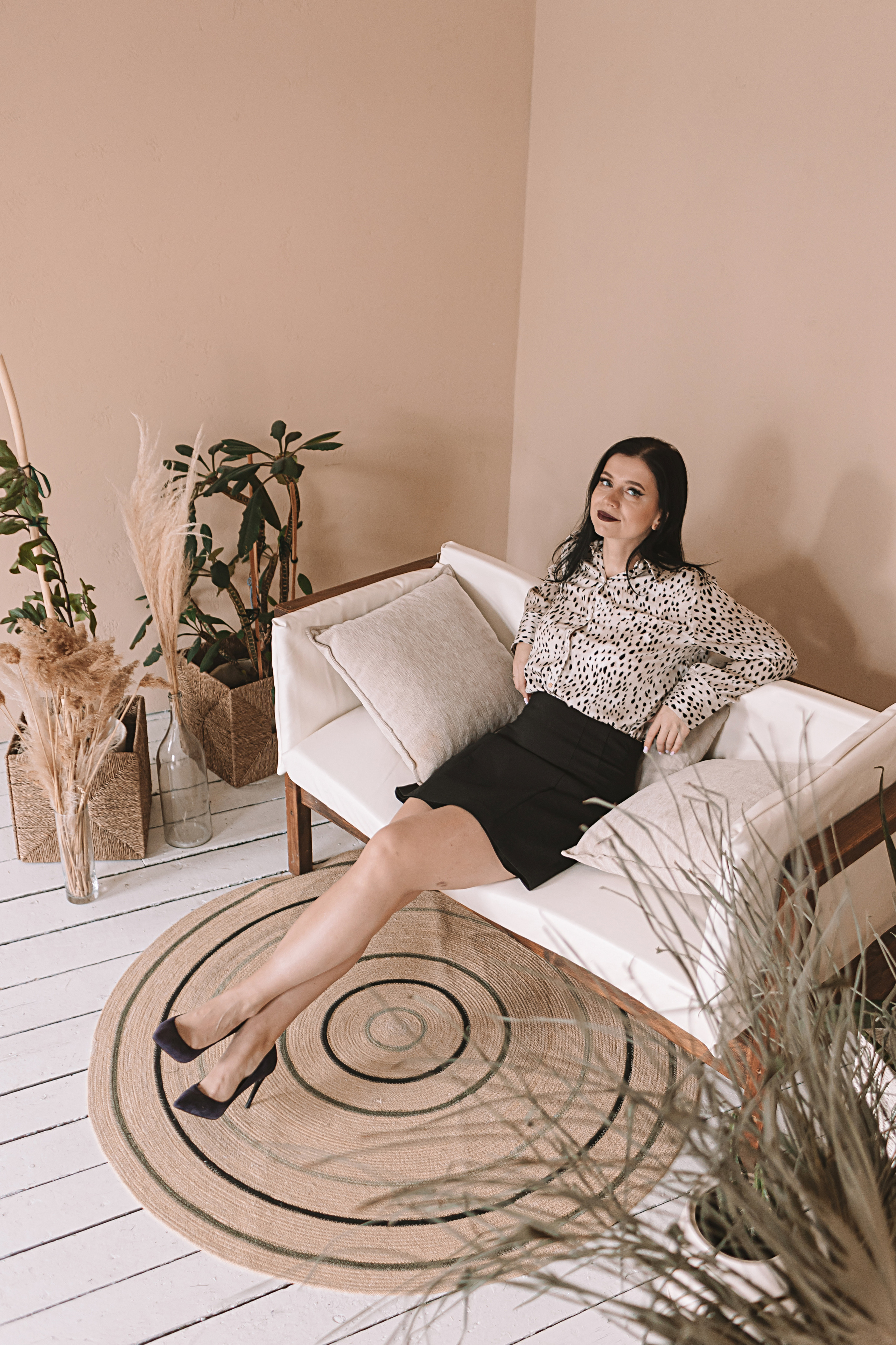 Руководитель студий красоты, студия Белая. Семейный фотограф Тюмень, фотограф на роды Салмина Мария