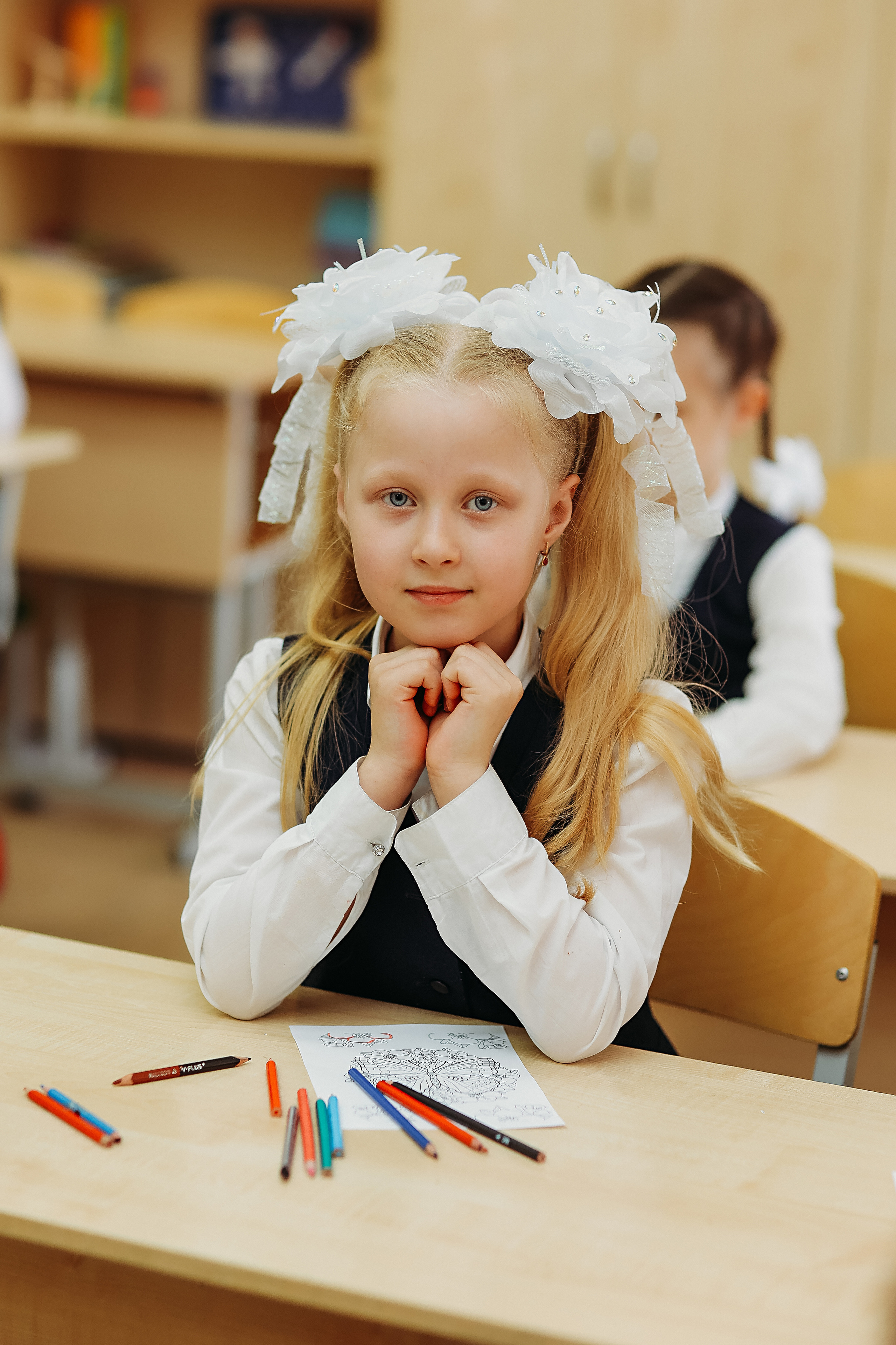 2 класс. Семейный фотограф Тюмень, фотограф на роды Салмина Мария