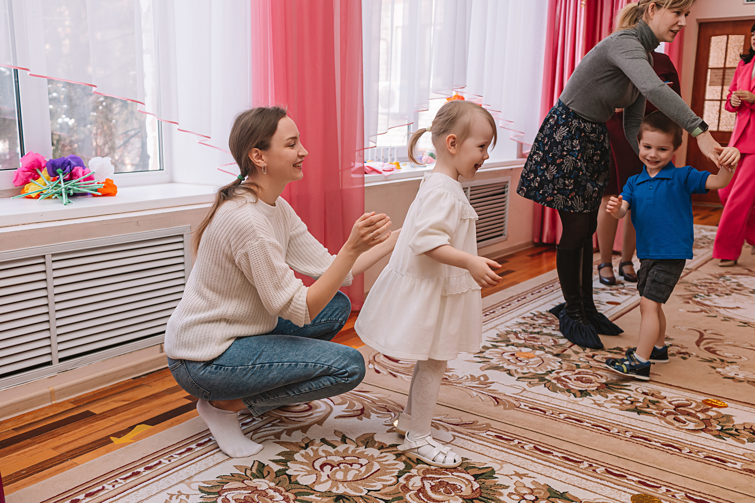 Утренник садик. Семейный фотограф Тюмень, фотограф на роды Салмина Мария