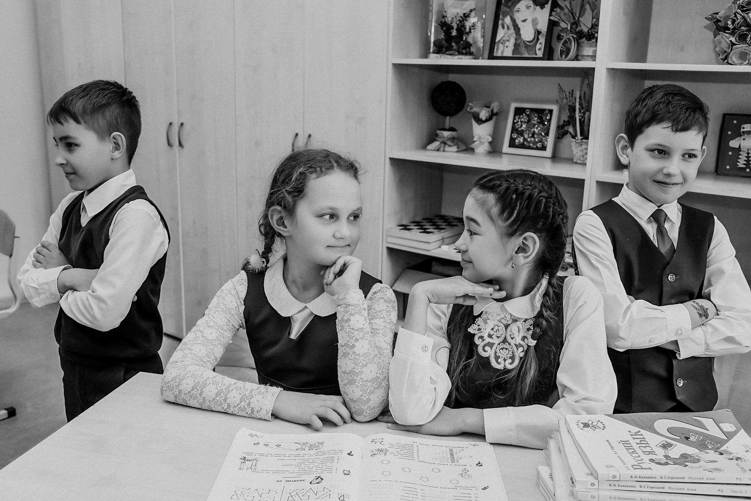 2 класс. Семейный фотограф Тюмень, фотограф на роды Салмина Мария