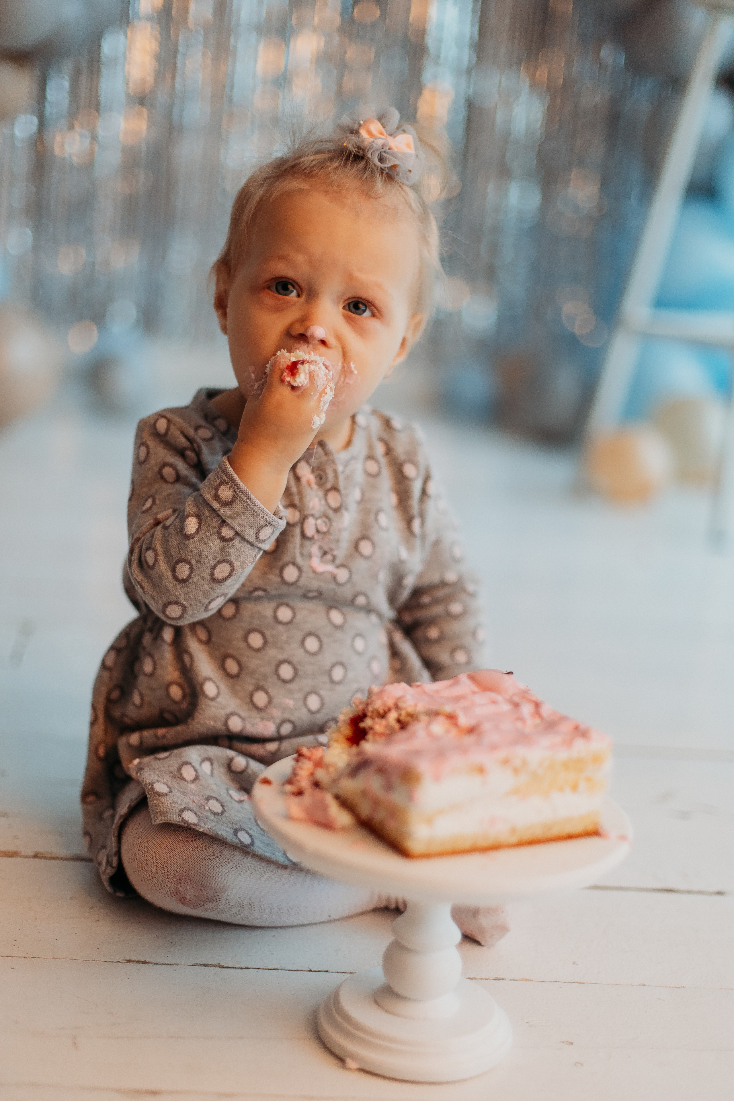 Годик в ВВ студио. Семейный фотограф Тюмень, фотограф на роды Салмина Мария