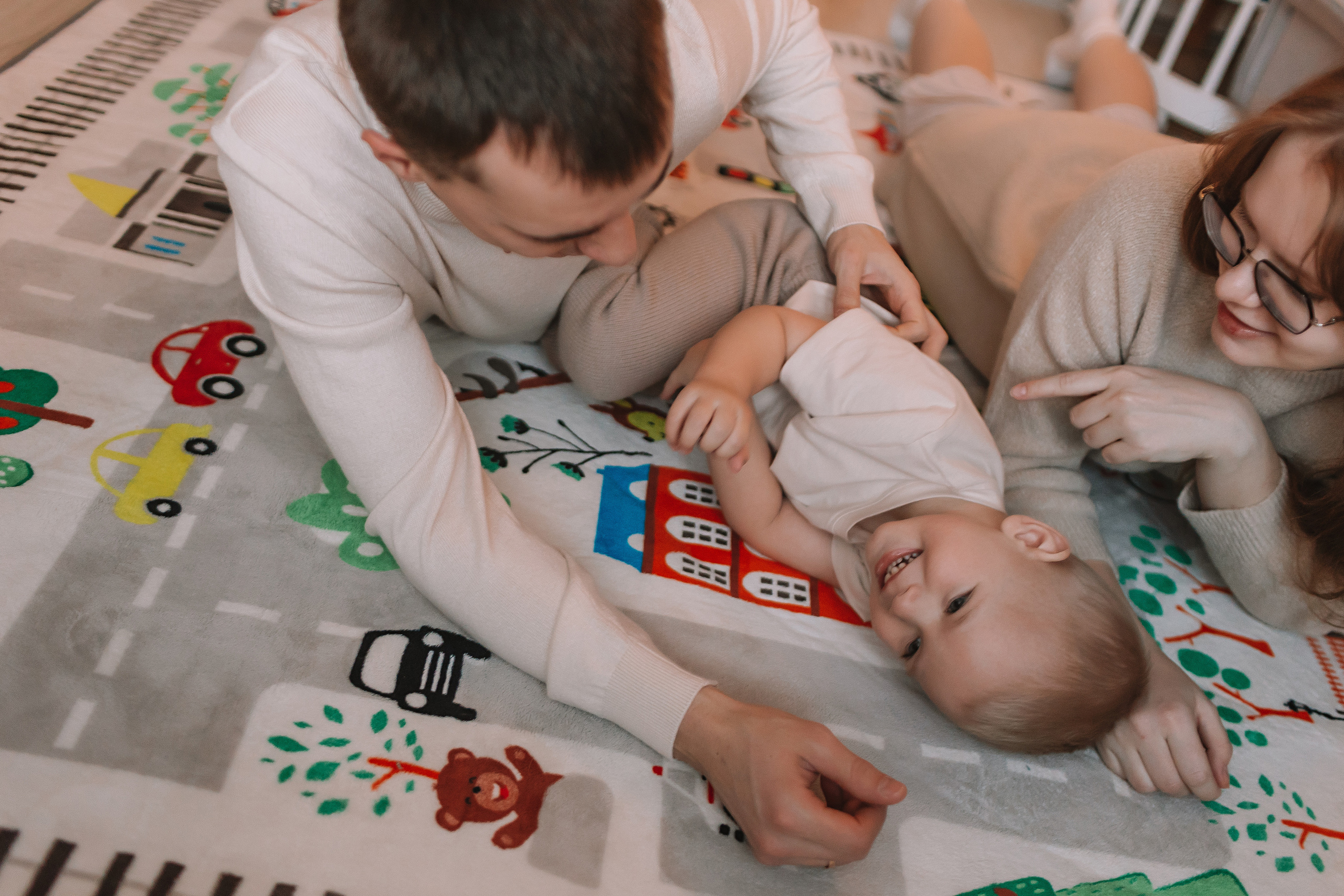 Очень активный Лев. Семейный фотограф Тюмень, фотограф на роды Салмина Мария