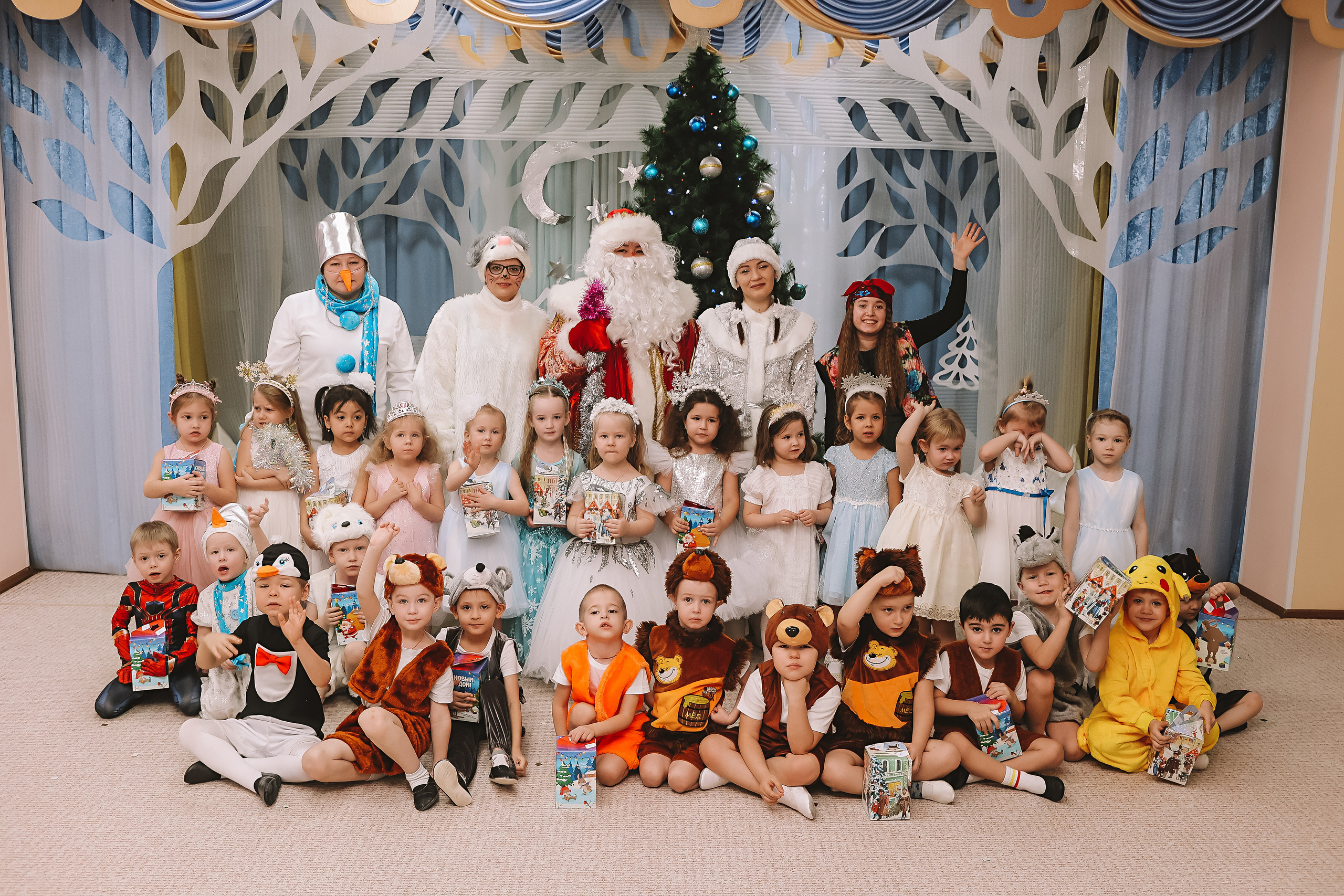Репортаж новогоднего утренника. Семейный фотограф Тюмень, фотограф на роды Салмина Мария