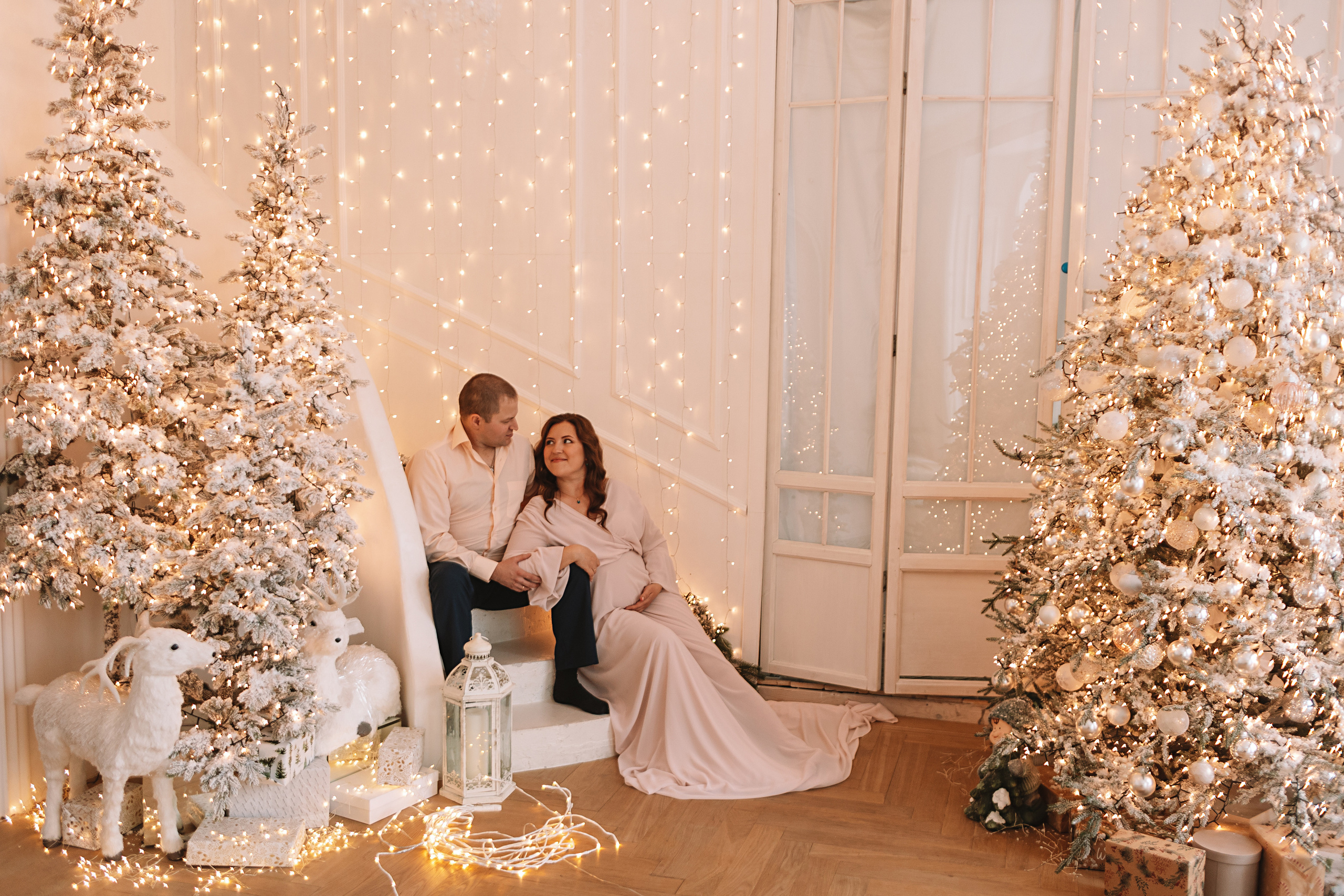 Студия Че (новогодняя). Семейный фотограф Тюмень, фотограф на роды Салмина Мария
