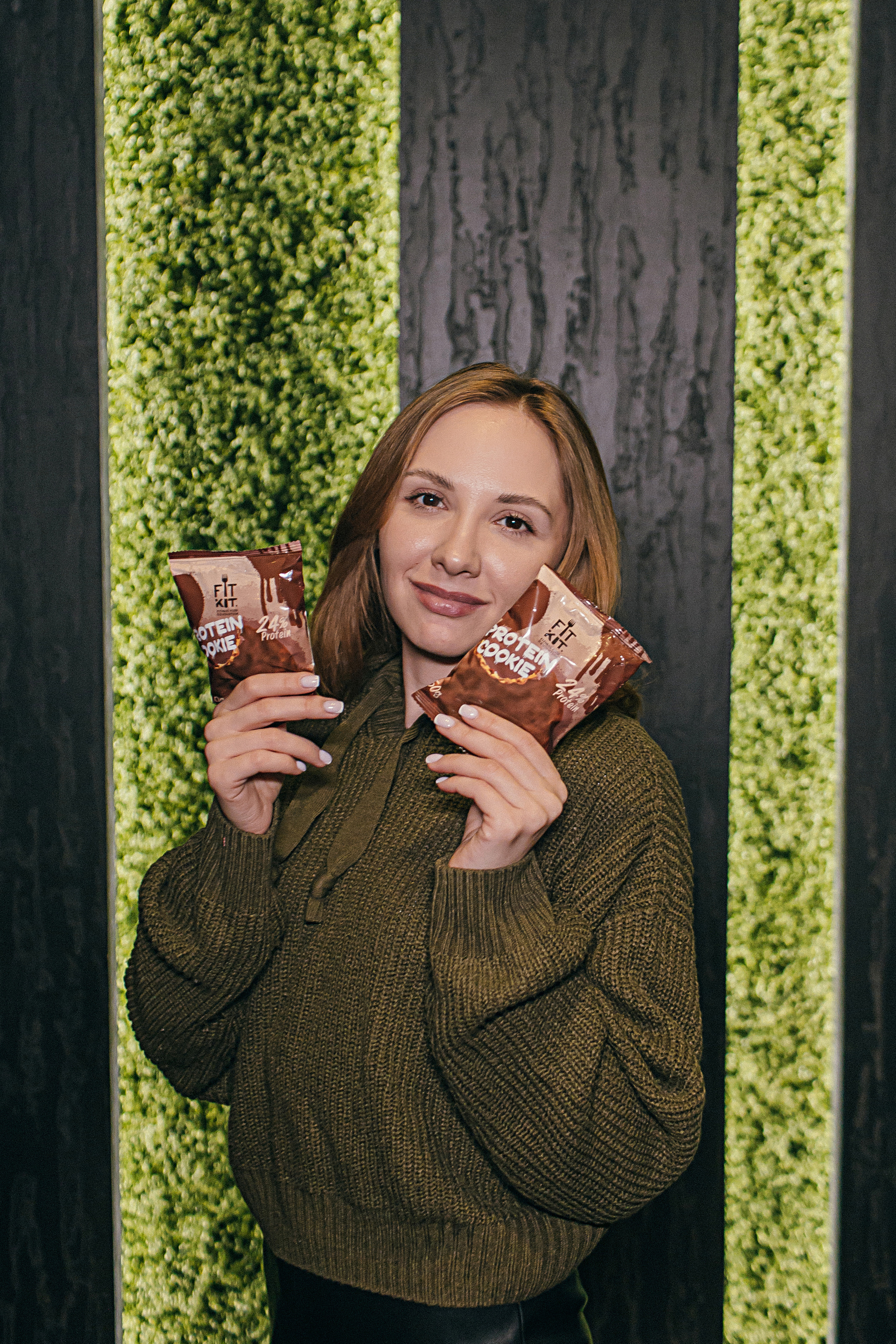 Бар спортивного питания. Семейный фотограф Тюмень, фотограф на роды Салмина Мария