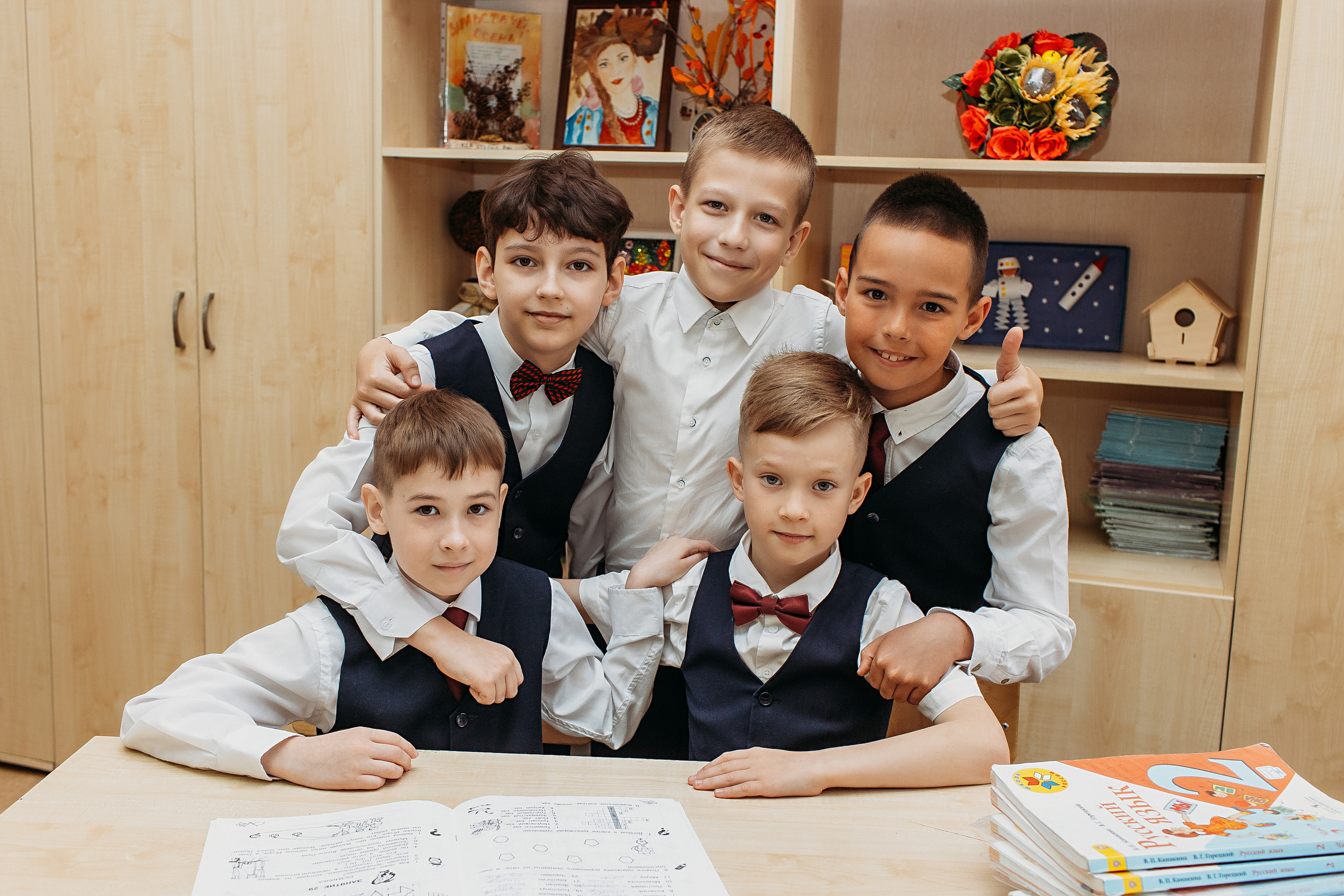 2 класс. Семейный фотограф Тюмень, фотограф на роды Салмина Мария