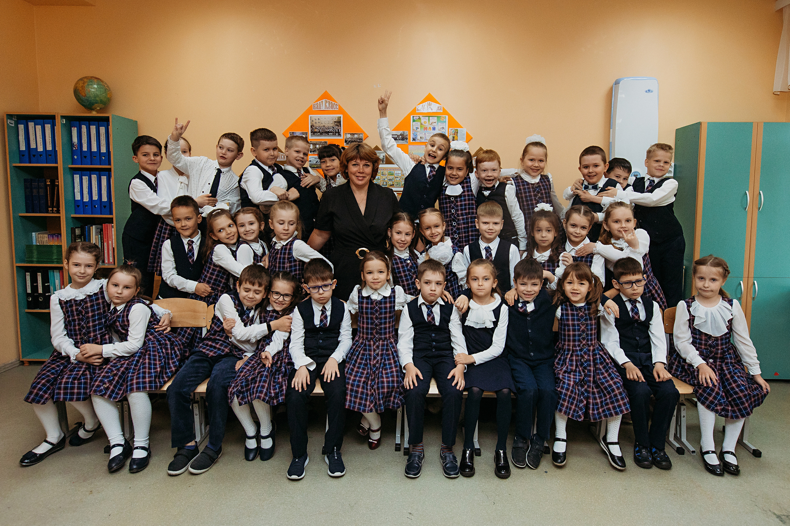 Общее+портреты школа. Семейный фотограф Тюмень, фотограф на роды Салмина Мария