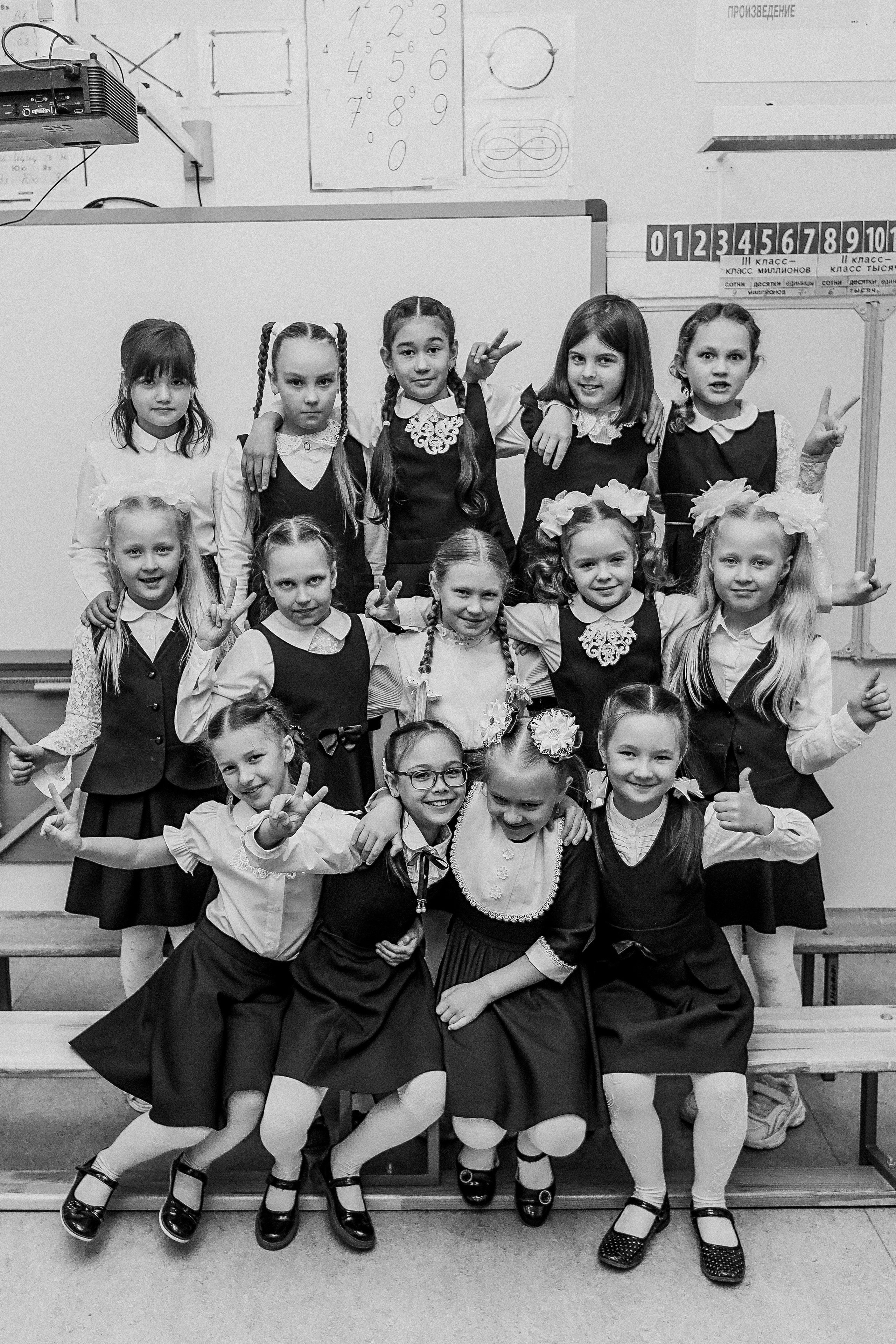 2 класс. Семейный фотограф Тюмень, фотограф на роды Салмина Мария