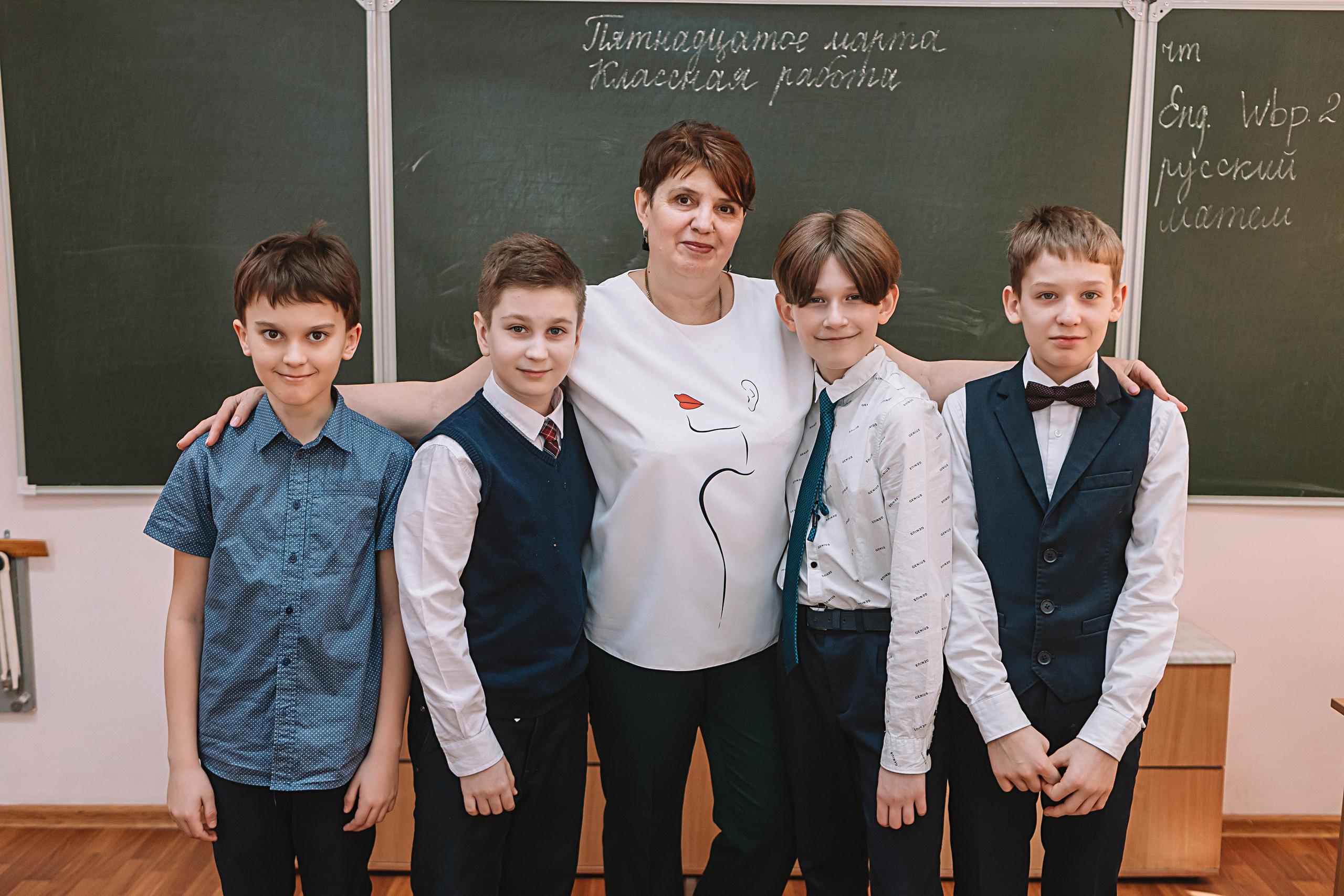 4 класс репортаж. Семейный фотограф Тюмень, фотограф на роды Салмина Мария