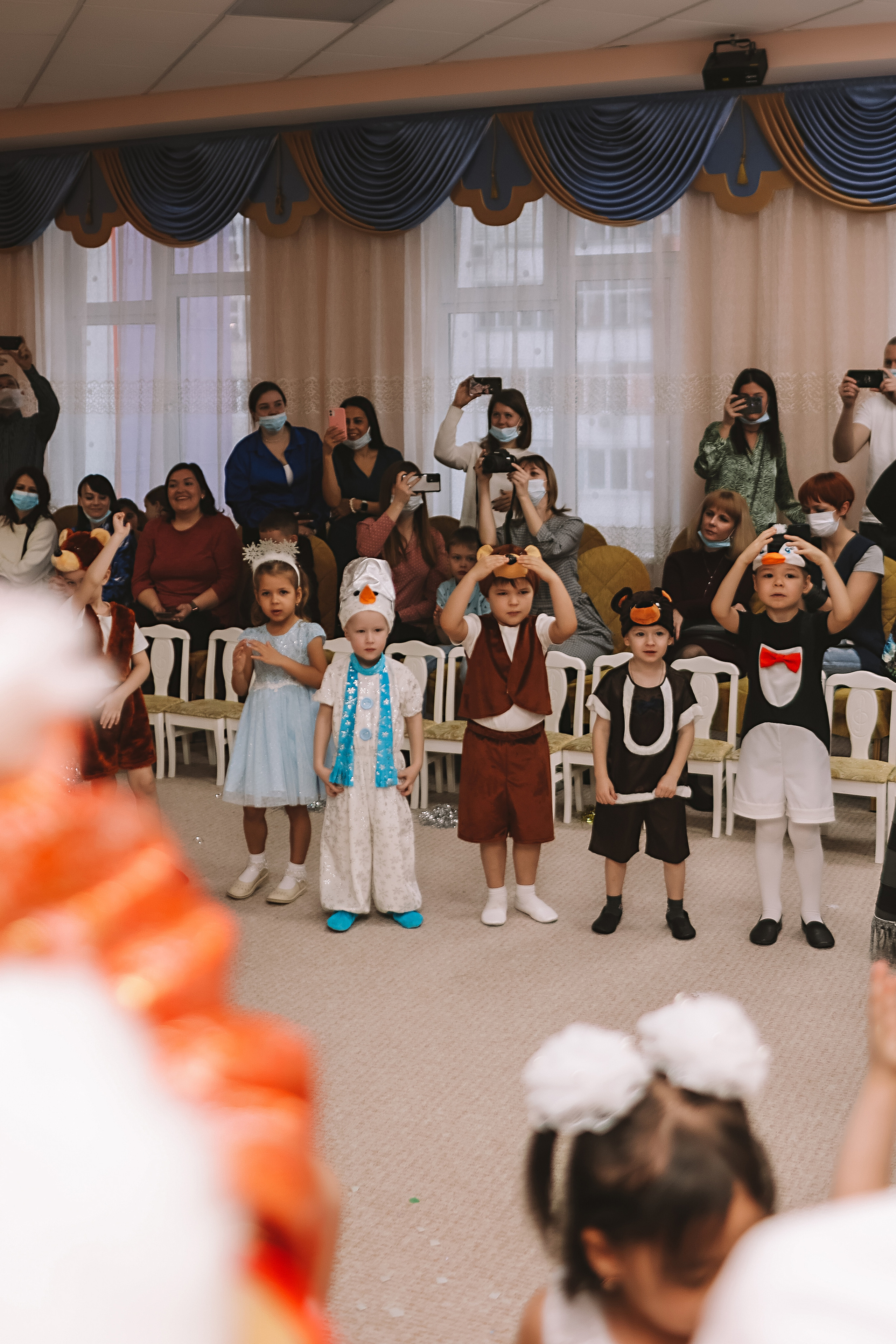 Репортаж новогоднего утренника. Семейный фотограф Тюмень, фотограф на роды Салмина Мария
