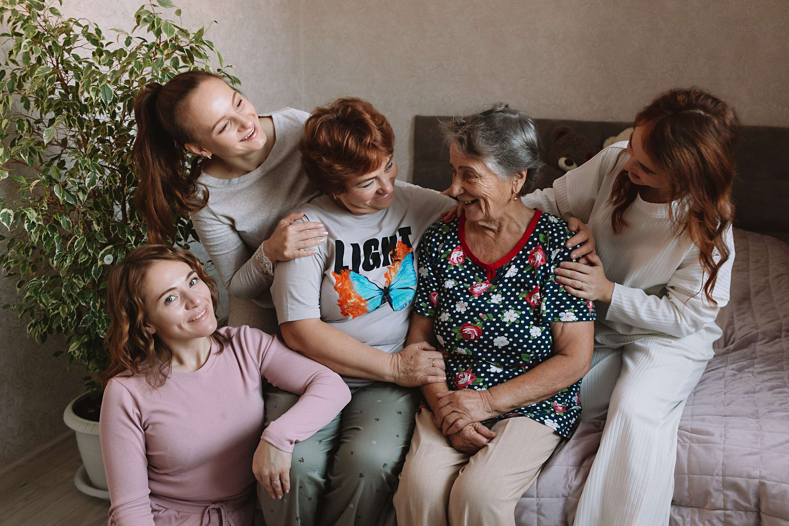 Большая семья (17 человек в частном доме, 2 часа). Семейный фотограф Тюмень, фотограф на роды Салмина Мария