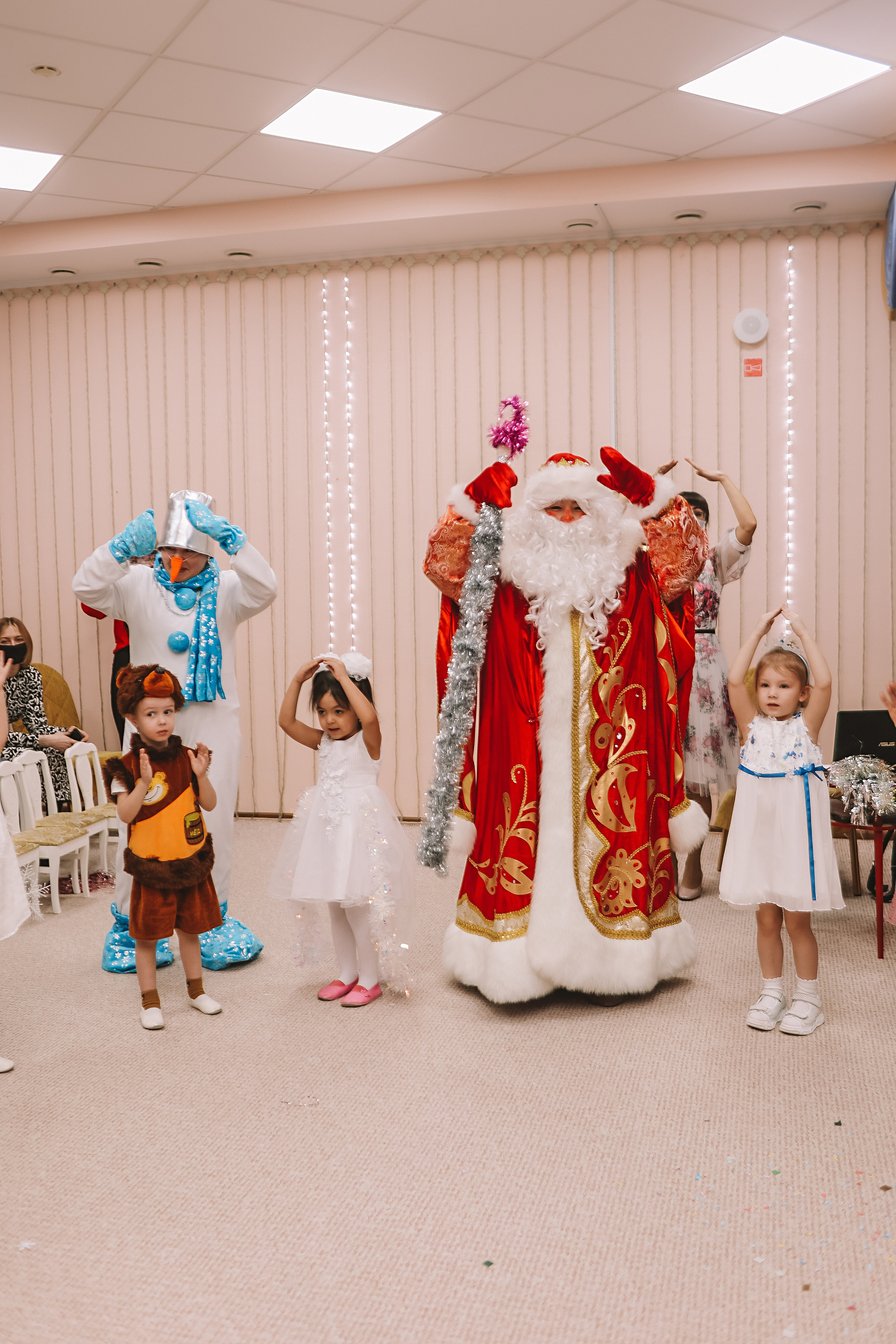 Репортаж новогоднего утренника. Семейный фотограф Тюмень, фотограф на роды Салмина Мария