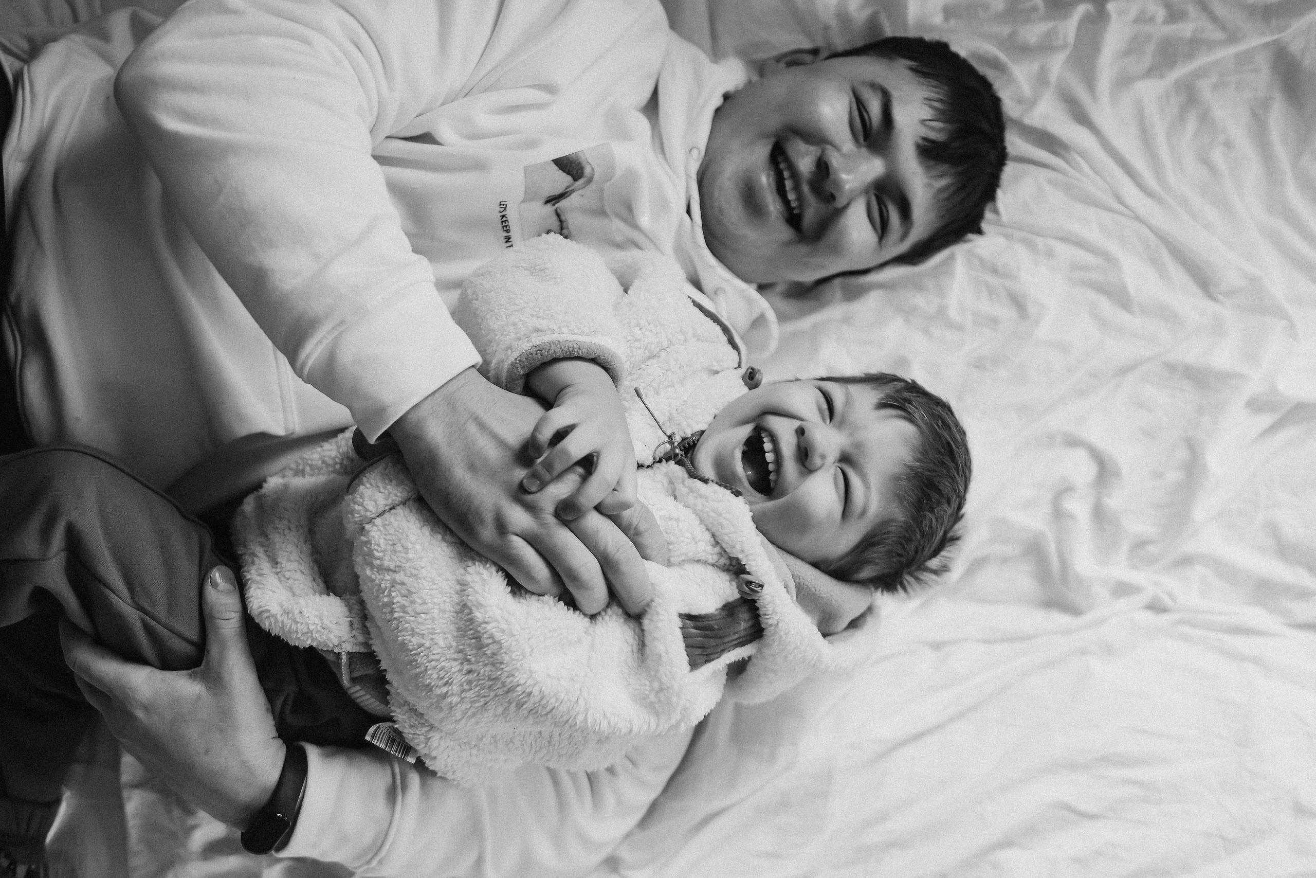 Локация Тишина (семья). Семейный фотограф Тюмень, фотограф на роды Салмина Мария