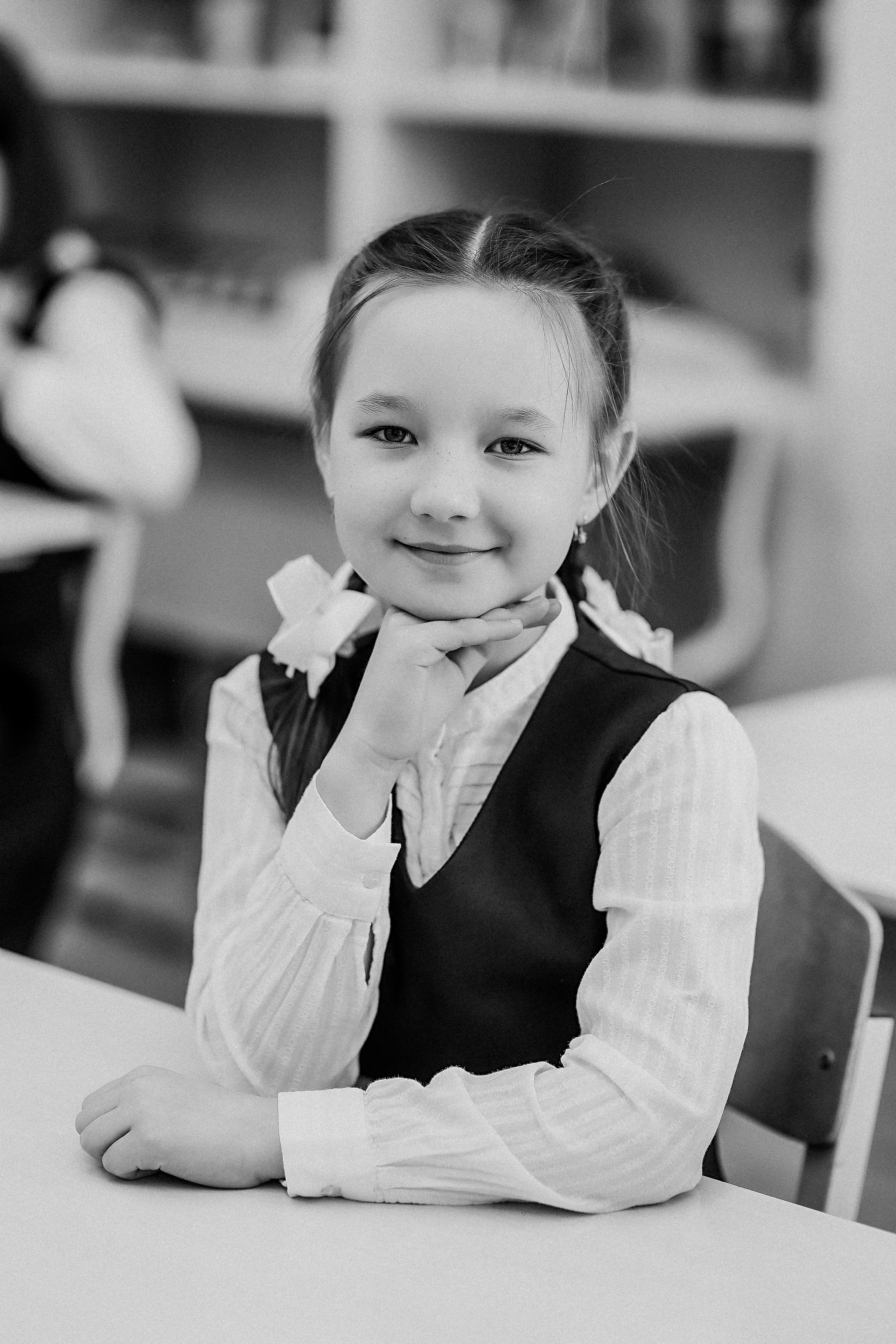 2 класс. Семейный фотограф Тюмень, фотограф на роды Салмина Мария