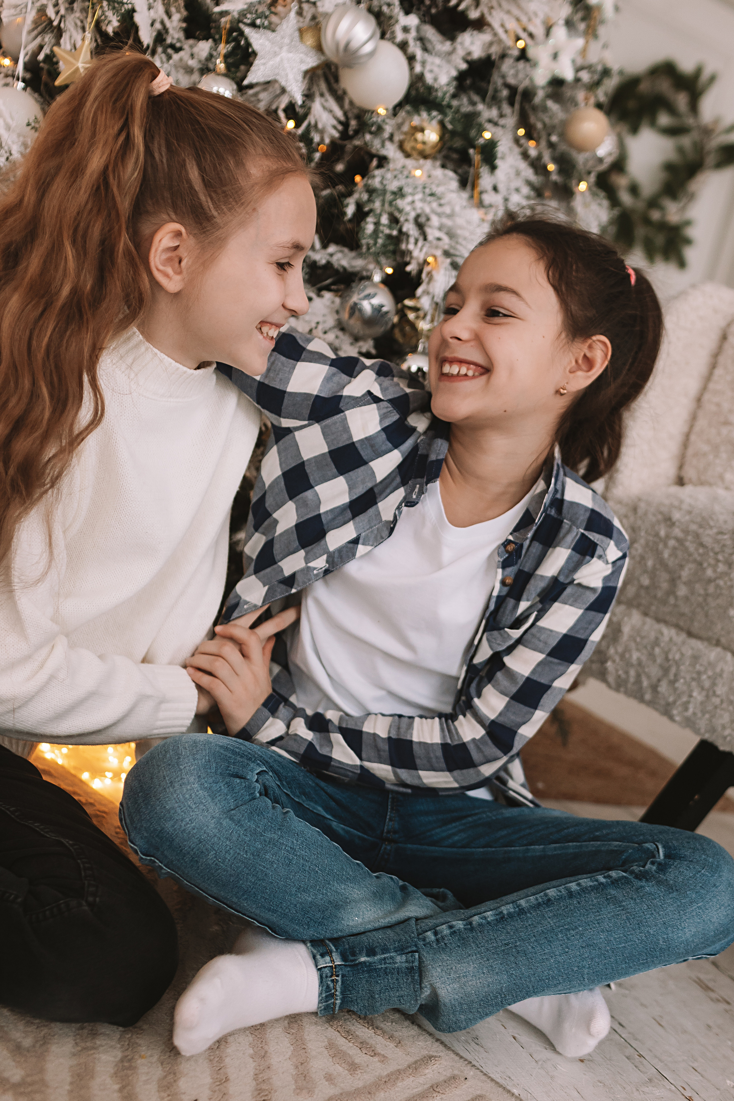 Новогодняя школьная в студии. Семейный фотограф Тюмень, фотограф на роды Салмина Мария