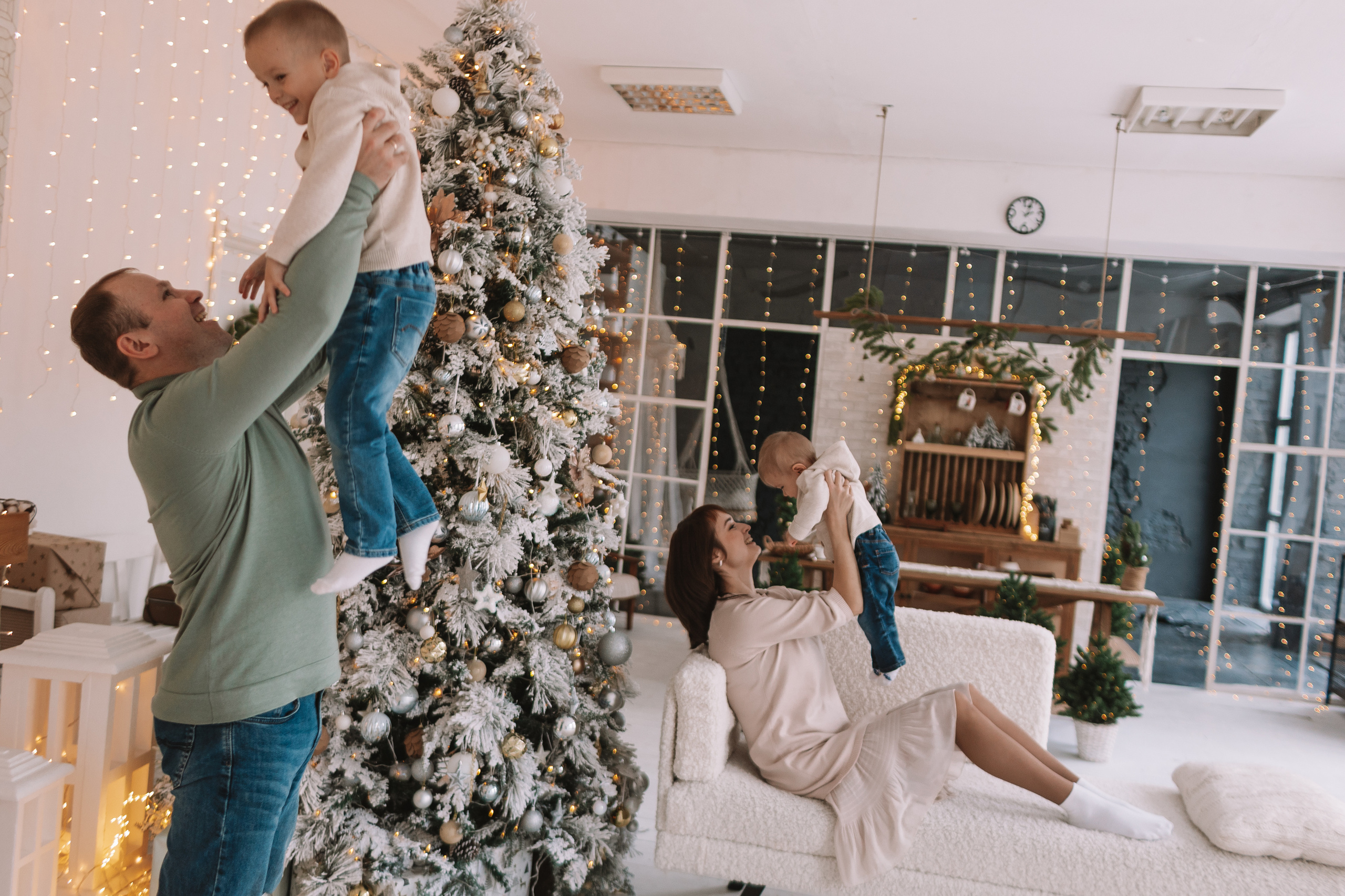 Студия Рояль (новогодняя). Семейный фотограф Тюмень, фотограф на роды Салмина Мария