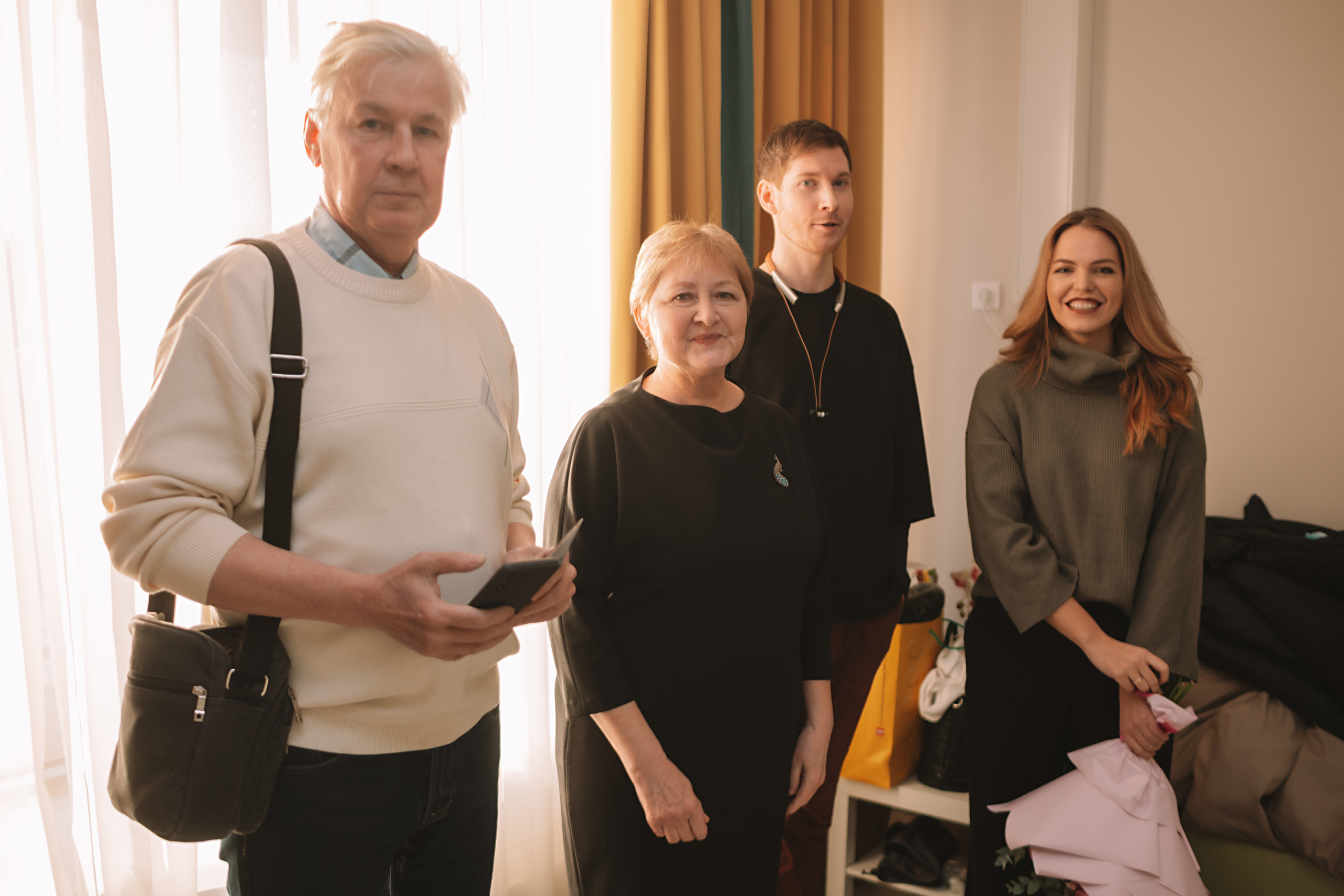 Выписка Мать и Дитя. Семейный фотограф Тюмень, фотограф на роды Салмина Мария