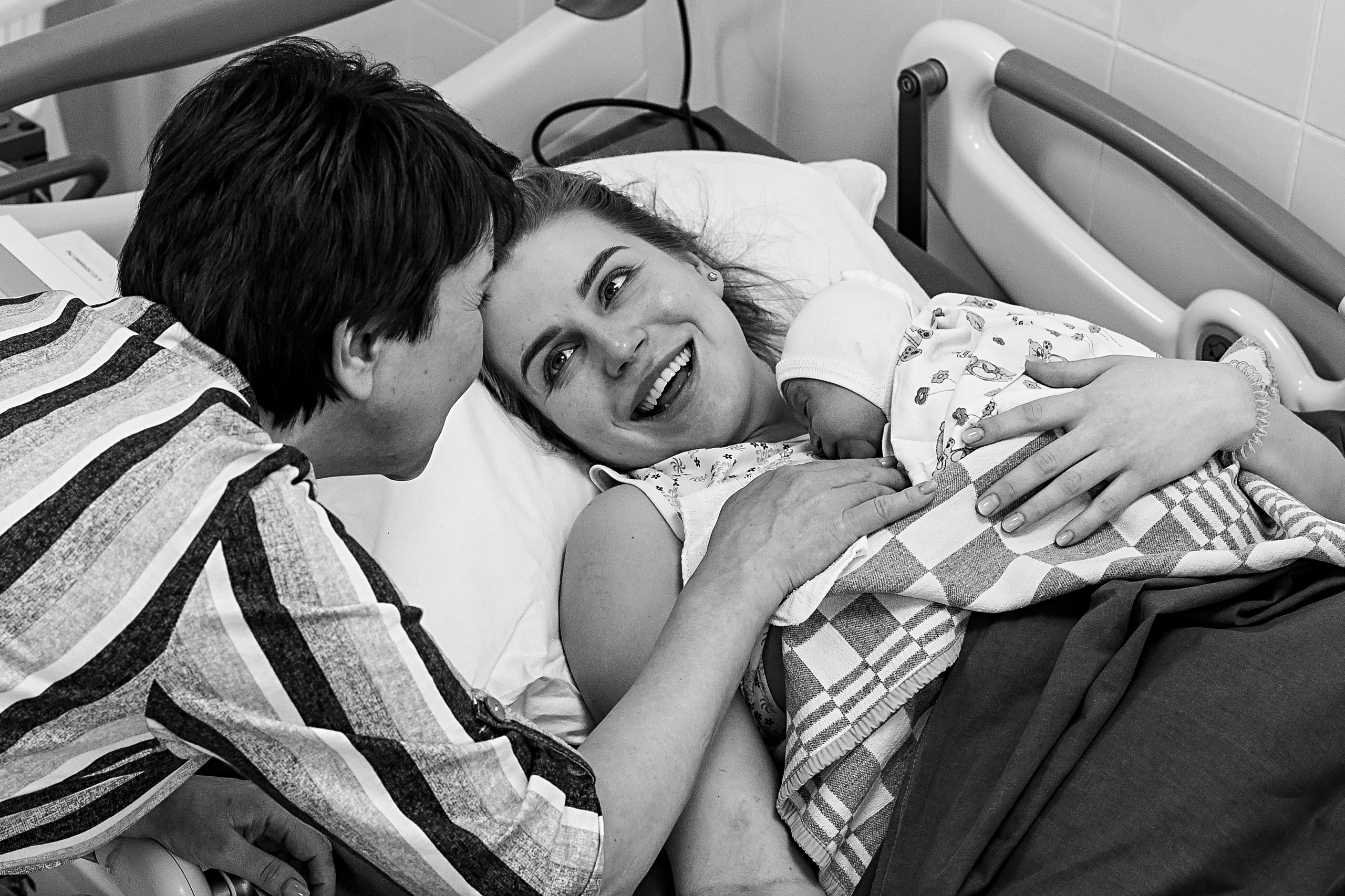 Сборный. Семейный фотограф Тюмень, фотограф на роды Салмина Мария