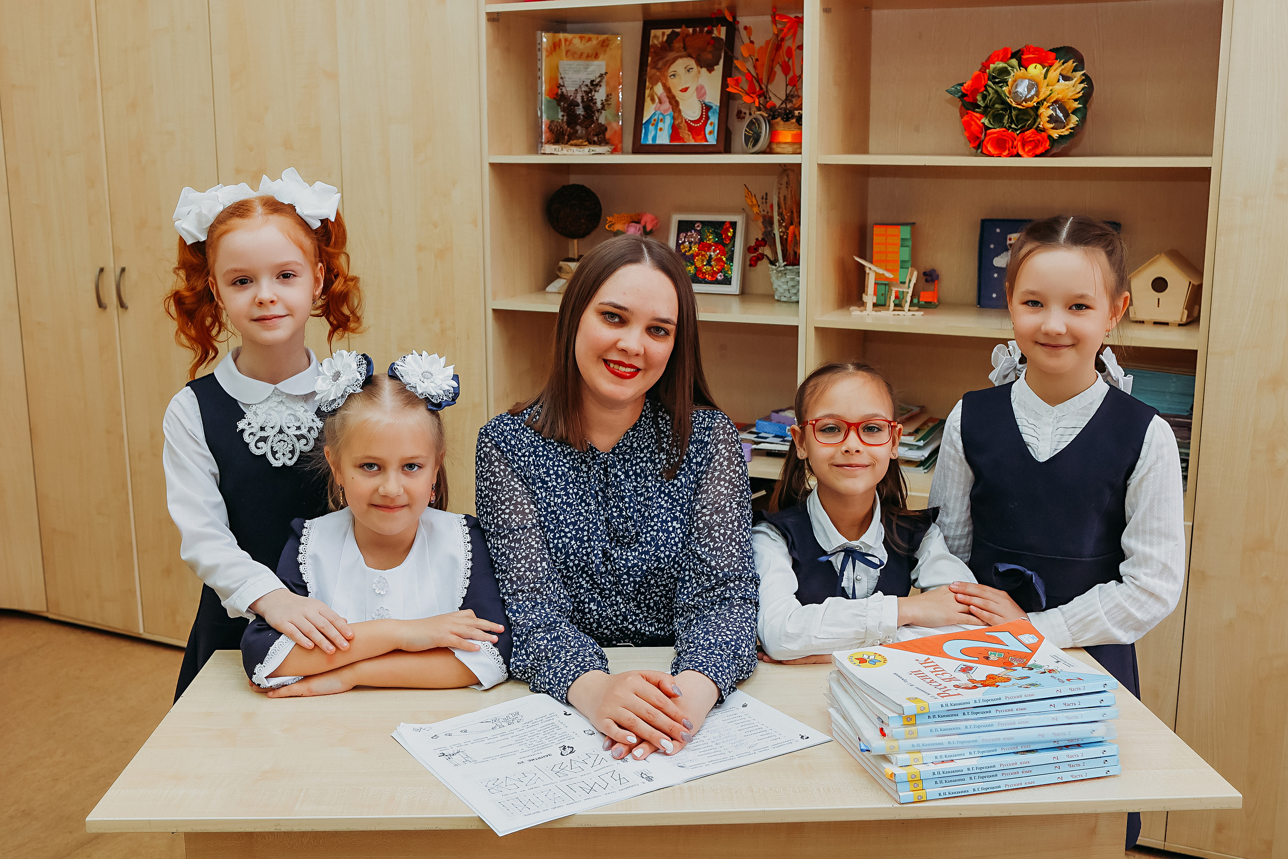 2 класс. Семейный фотограф Тюмень, фотограф на роды Салмина Мария