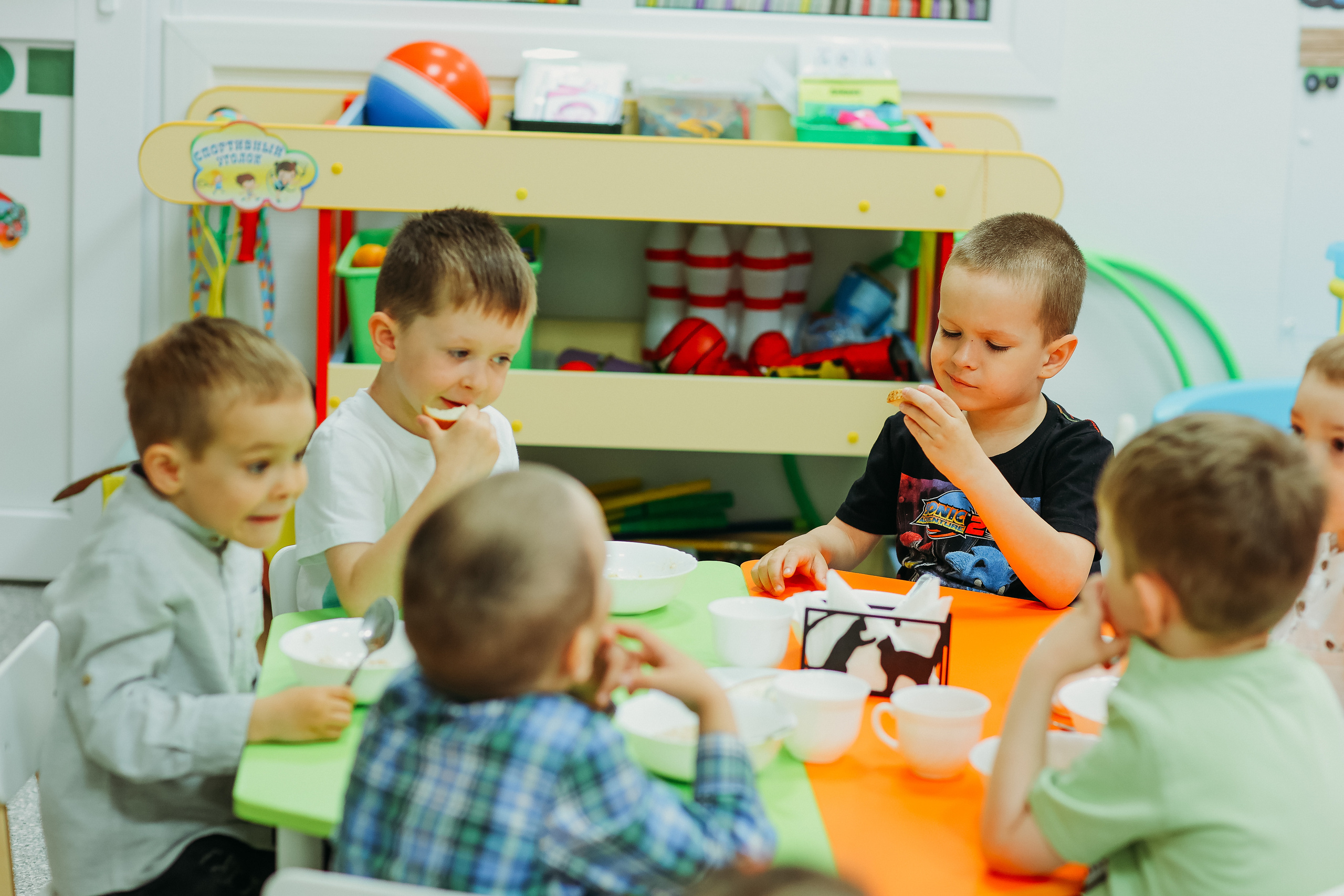 Садик. Семейный фотограф Тюмень, фотограф на роды Салмина Мария
