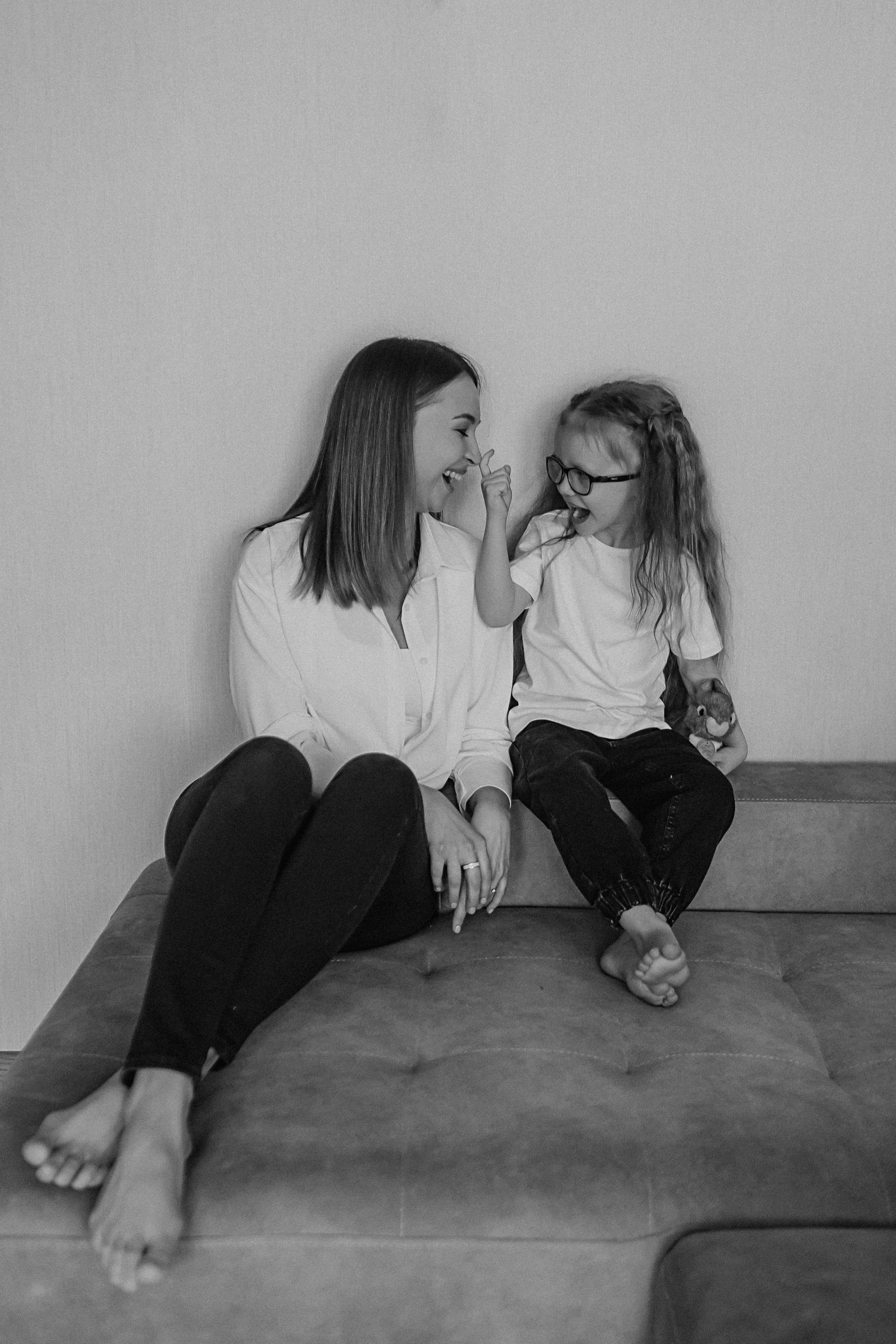 Мама дочка. Семейный фотограф Тюмень, фотограф на роды Салмина Мария