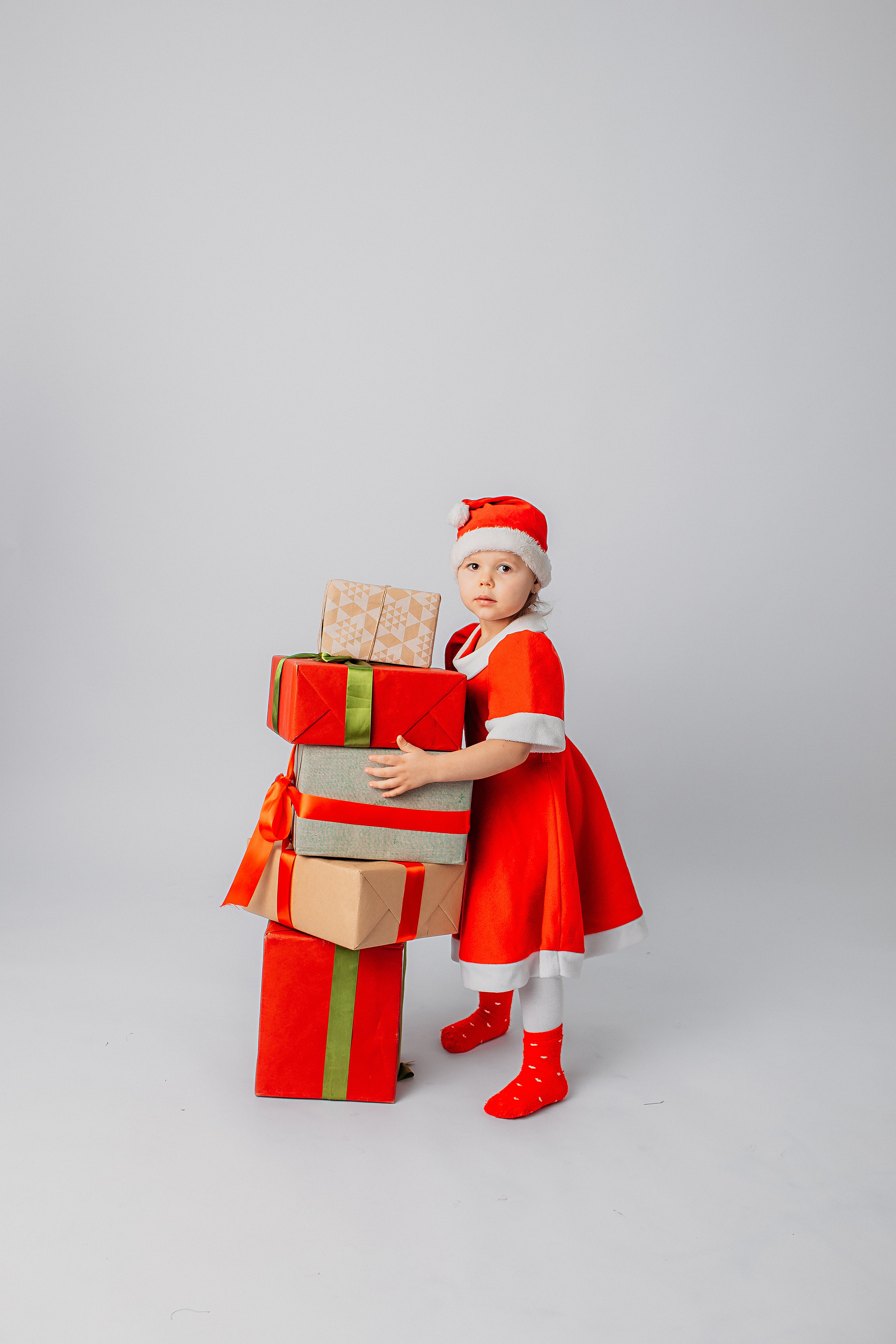 Минимализм 2022-2023. Семейный фотограф Тюмень, фотограф на роды Салмина Мария