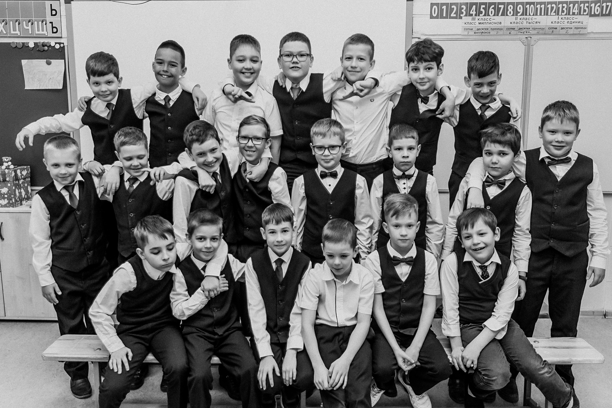 2 класс. Семейный фотограф Тюмень, фотограф на роды Салмина Мария