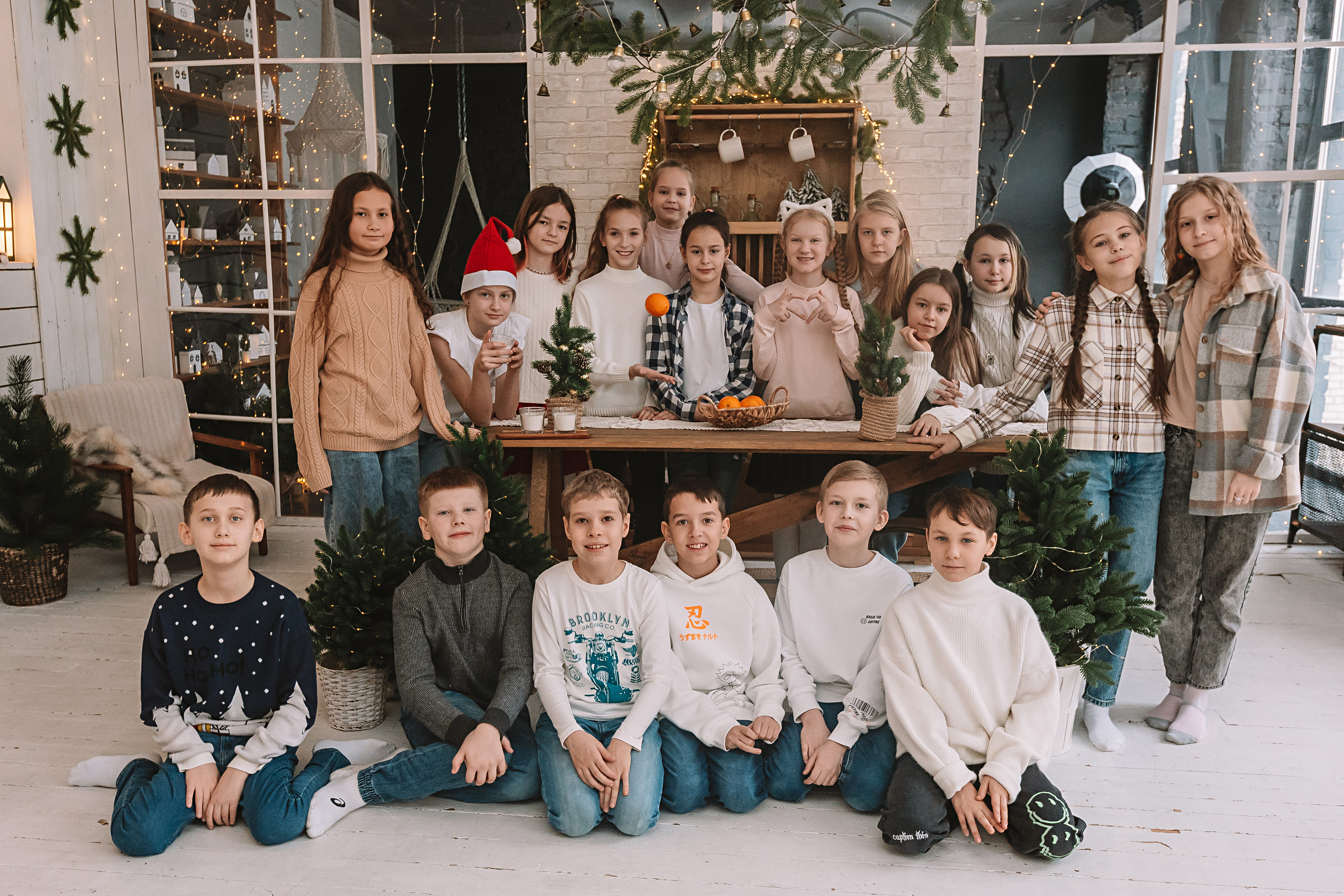 Новогодняя школьная в студии. Семейный фотограф Тюмень, фотограф на роды Салмина Мария