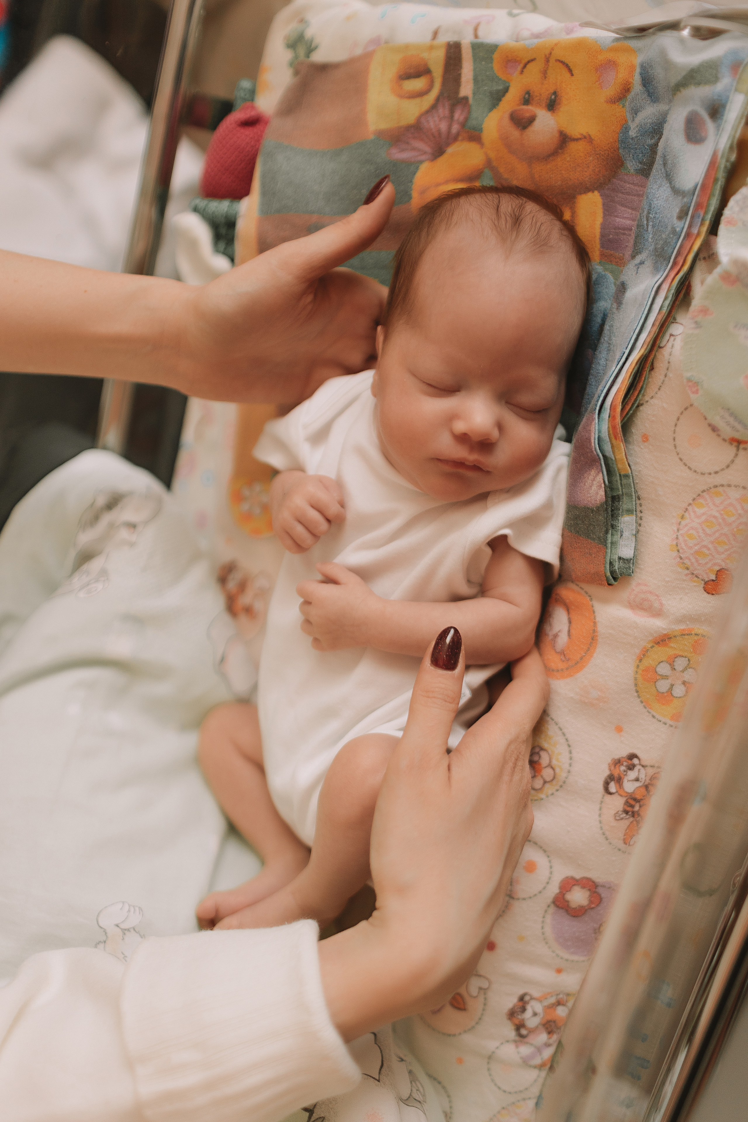 Выписка Мать и Дитя. Семейный фотограф Тюмень, фотограф на роды Салмина Мария