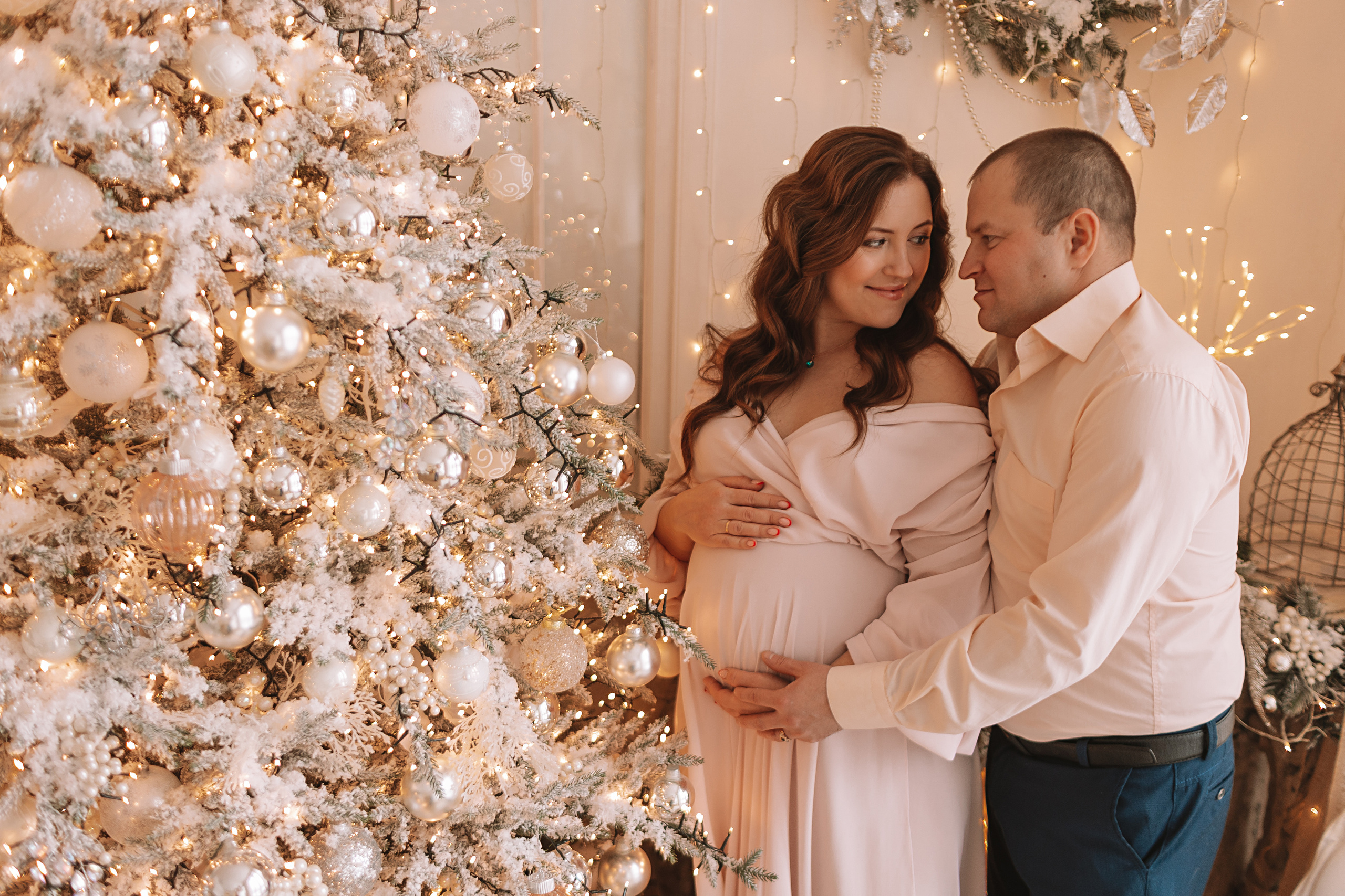 Студия Че (новогодняя). Семейный фотограф Тюмень, фотограф на роды Салмина Мария