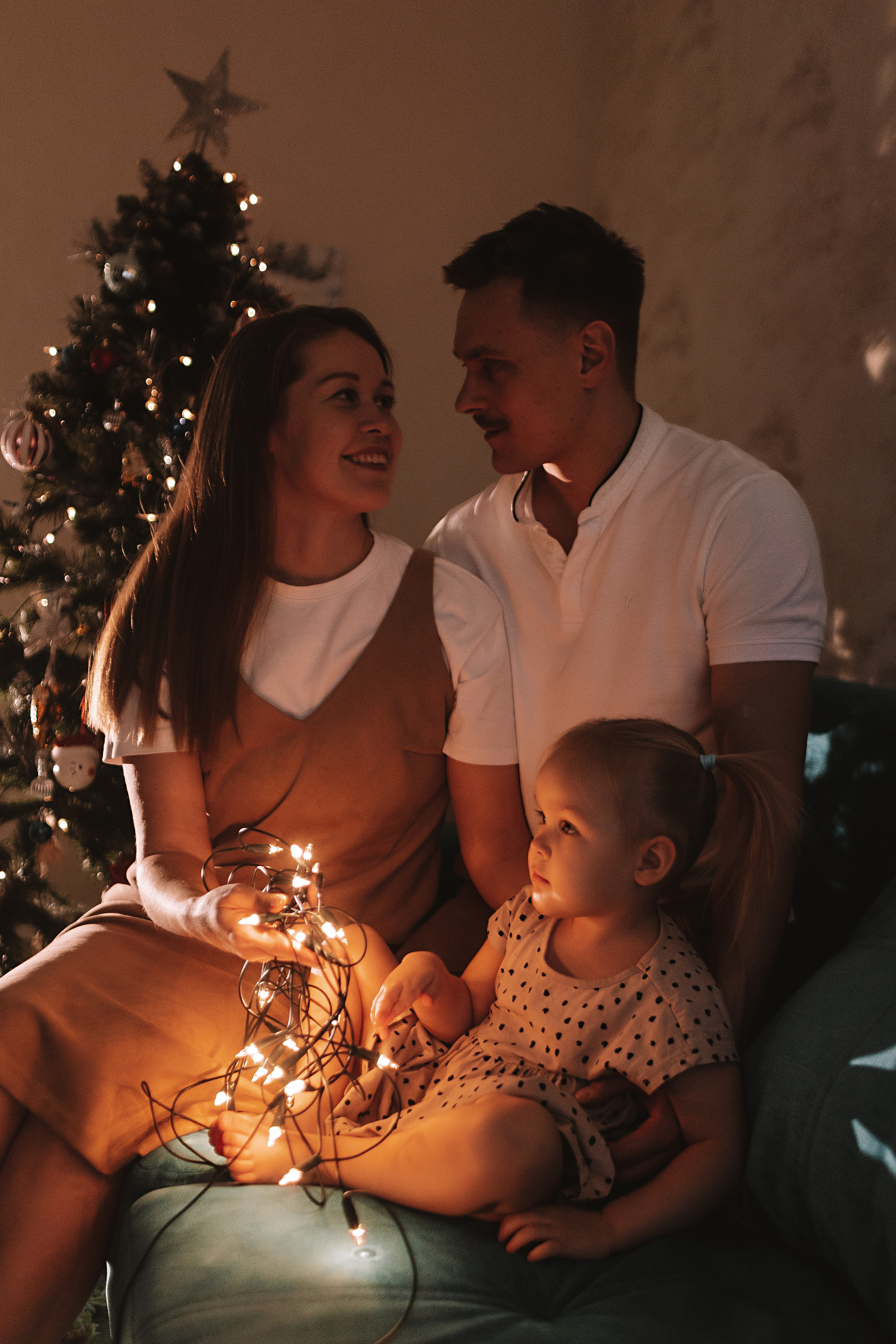 Новогодняя. Семейный фотограф Тюмень, фотограф на роды Салмина Мария