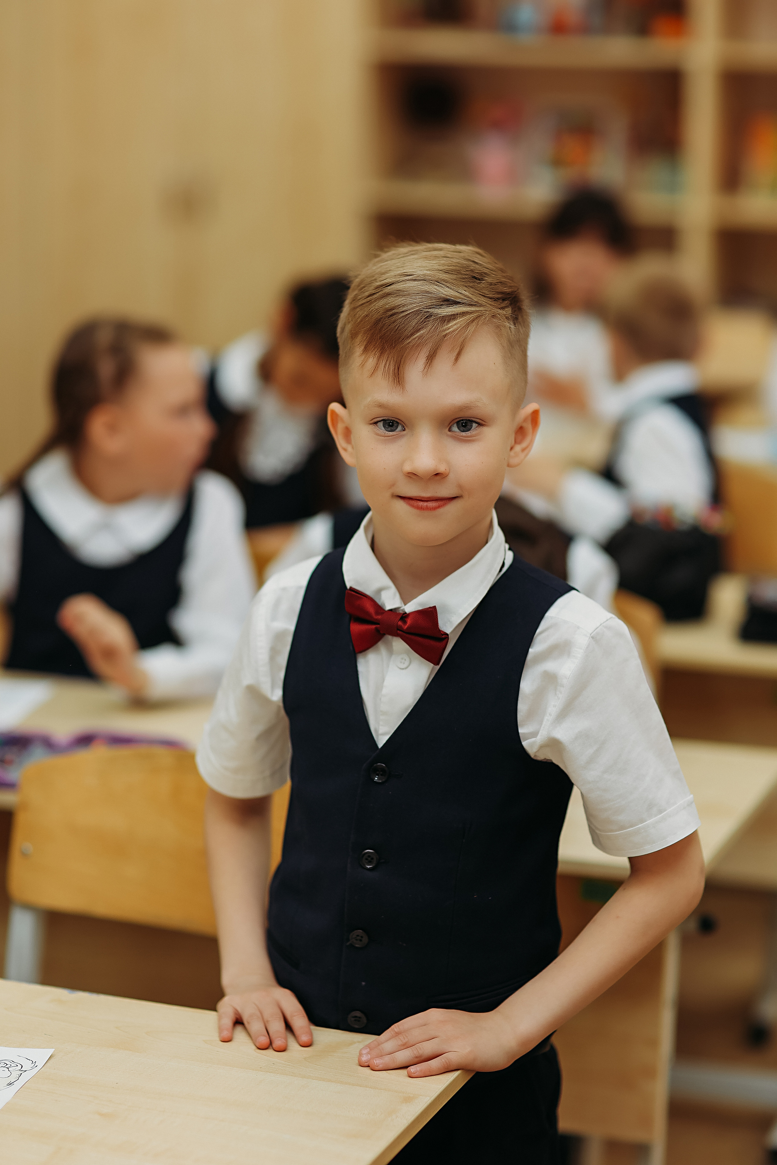 2 класс. Семейный фотограф Тюмень, фотограф на роды Салмина Мария